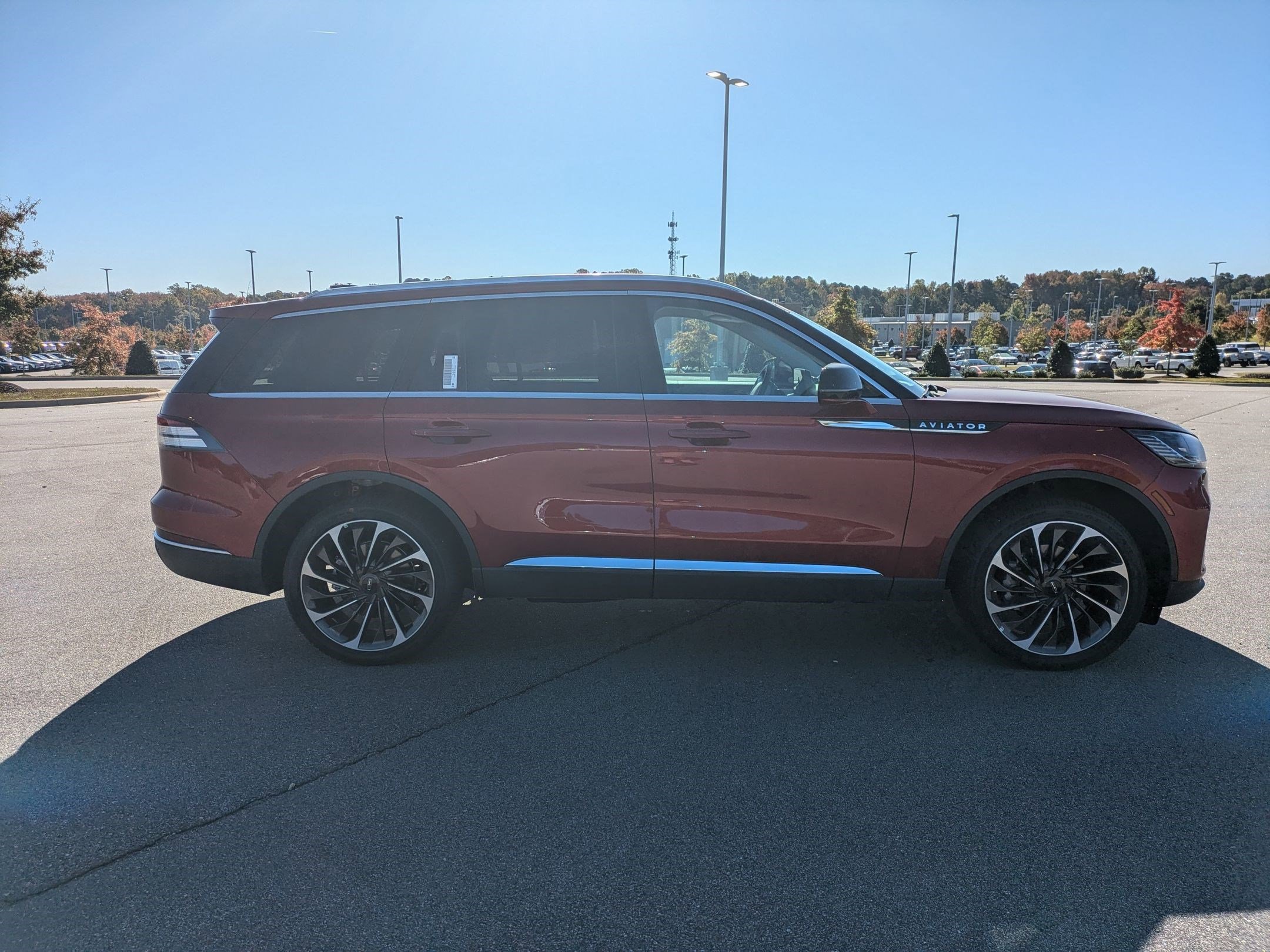 2025 Lincoln Aviator Reserve photo 4
