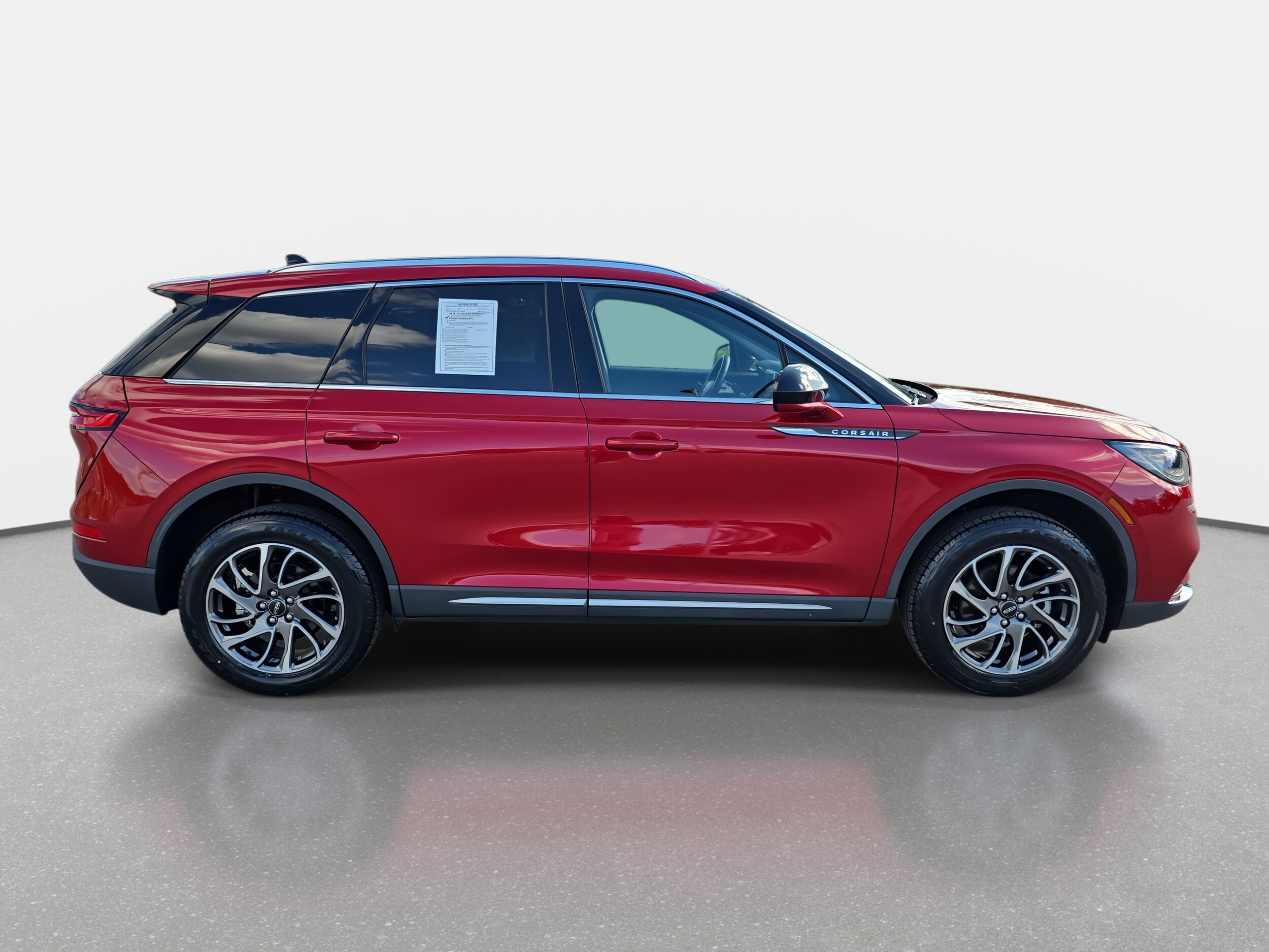 2022 Lincoln Corsair Standard photo 4