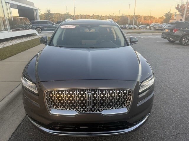 2023 Lincoln Nautilus Reserve photo 3