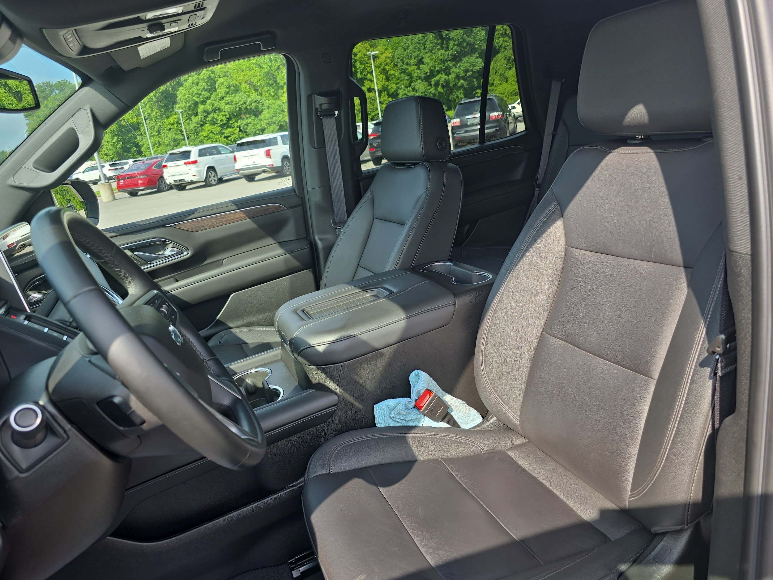 2023 Chevrolet Tahoe Z71 - Photo 14