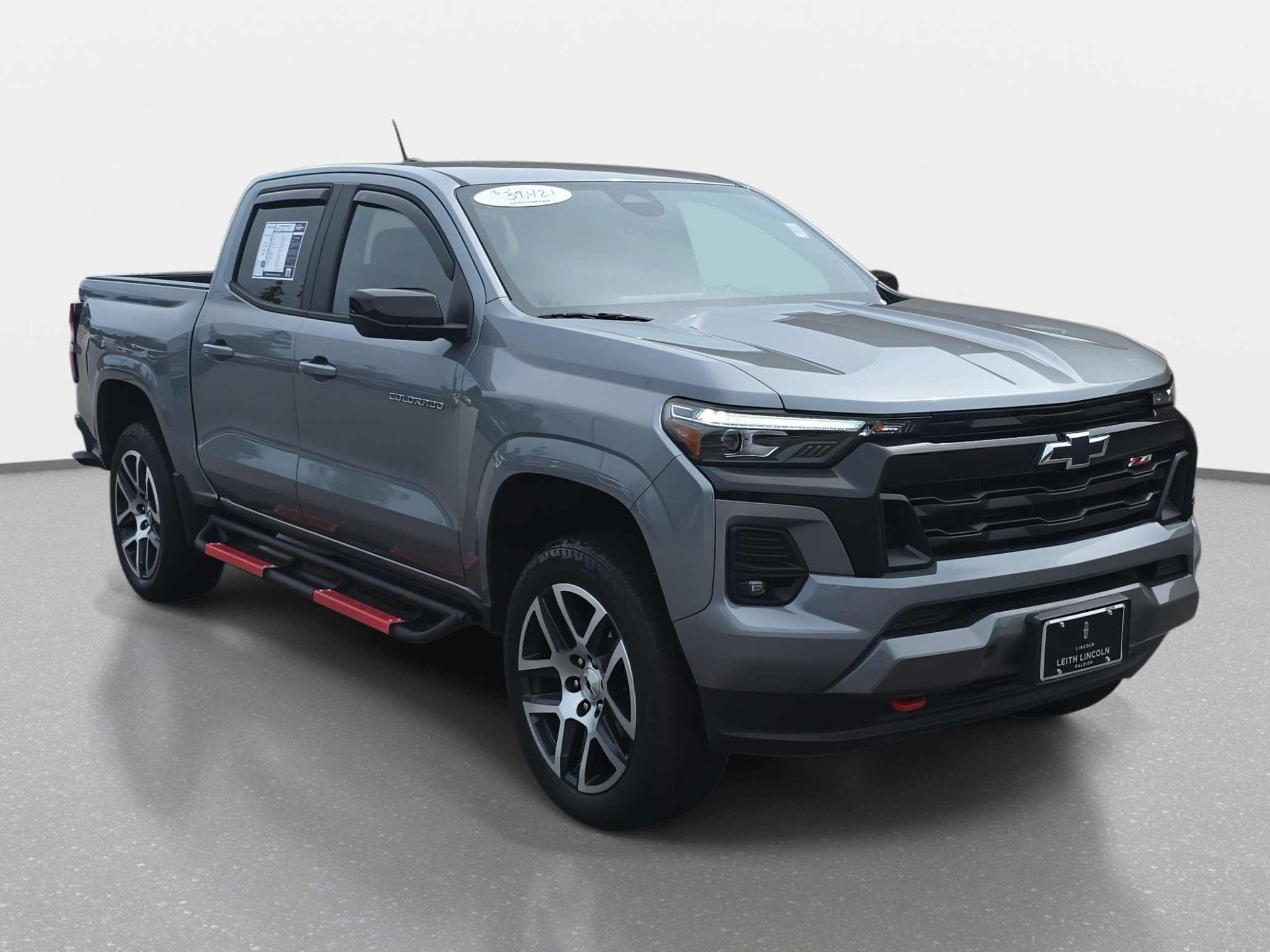 2023 Chevrolet Colorado Z71 photo 3