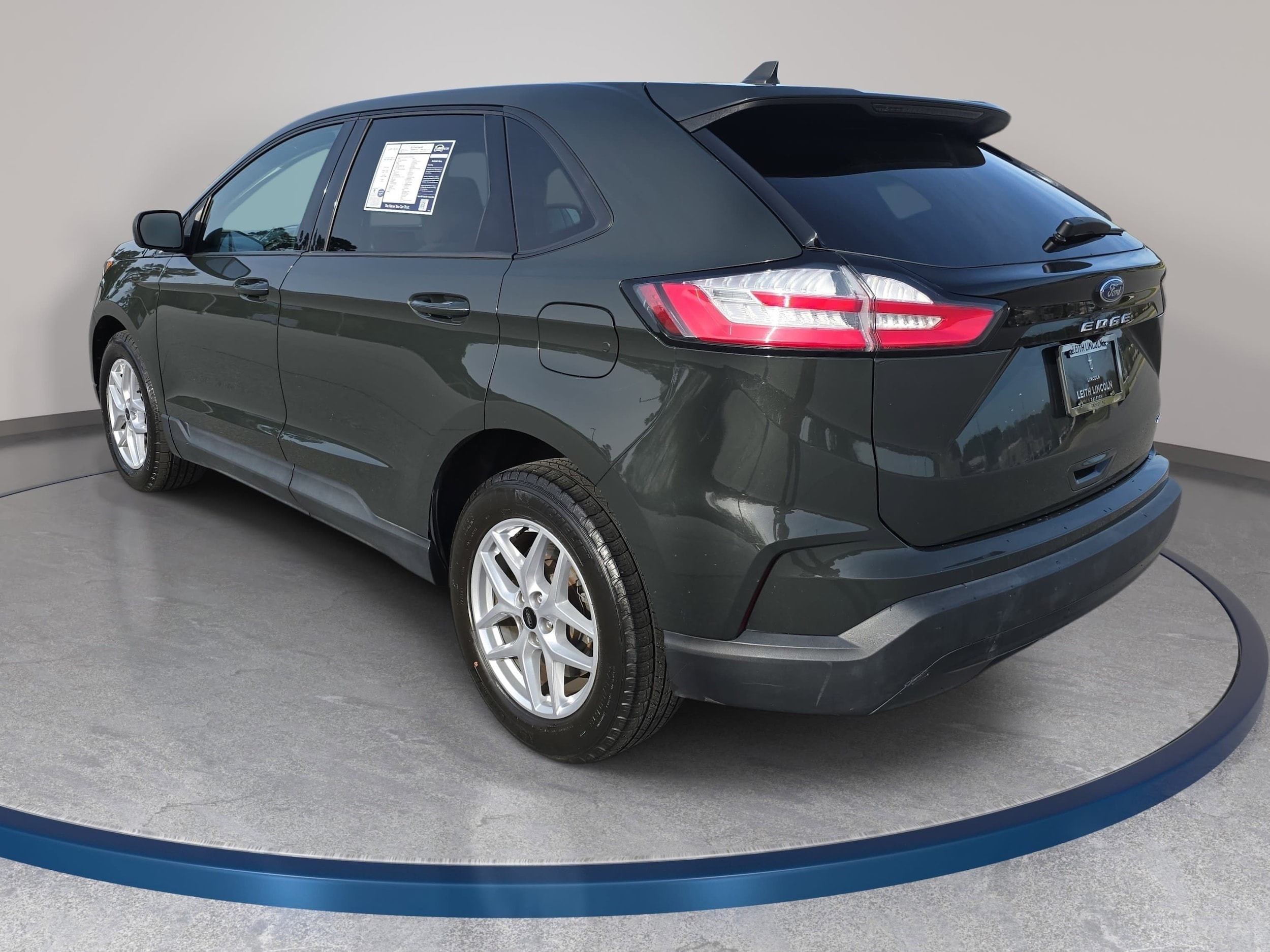 2023 Ford Edge SE - Photo 7
