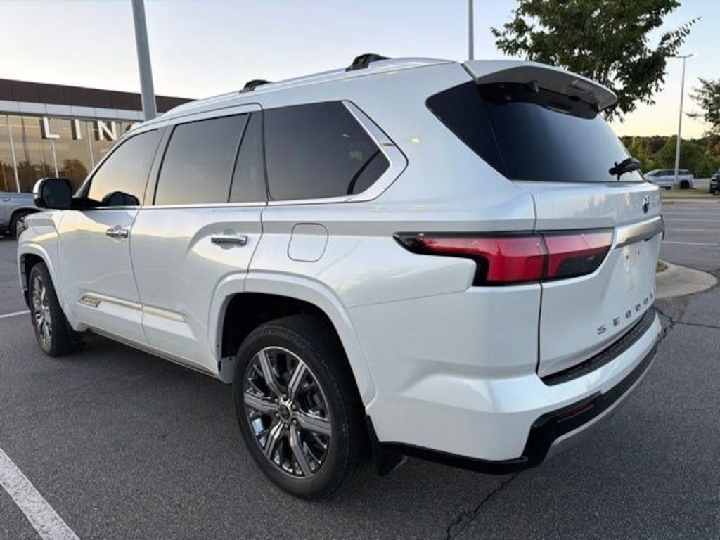 Used 2023 Toyota Sequoia Capstone Capstone 4WD