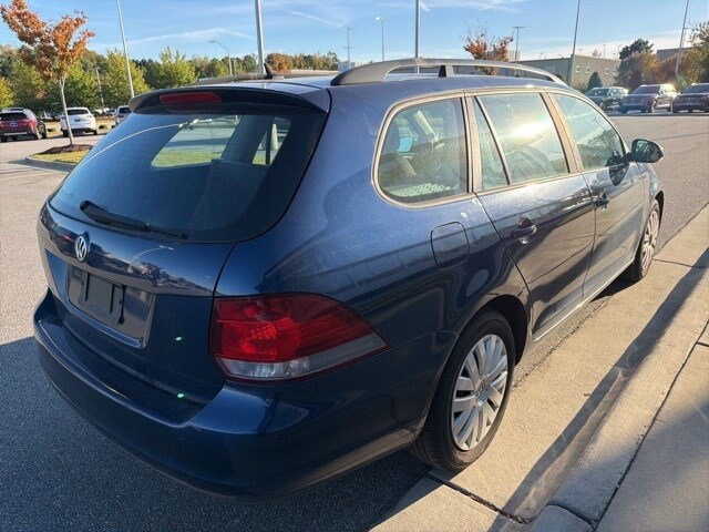 2013 Volkswagen Jetta SportWagen 2.5L S photo 4