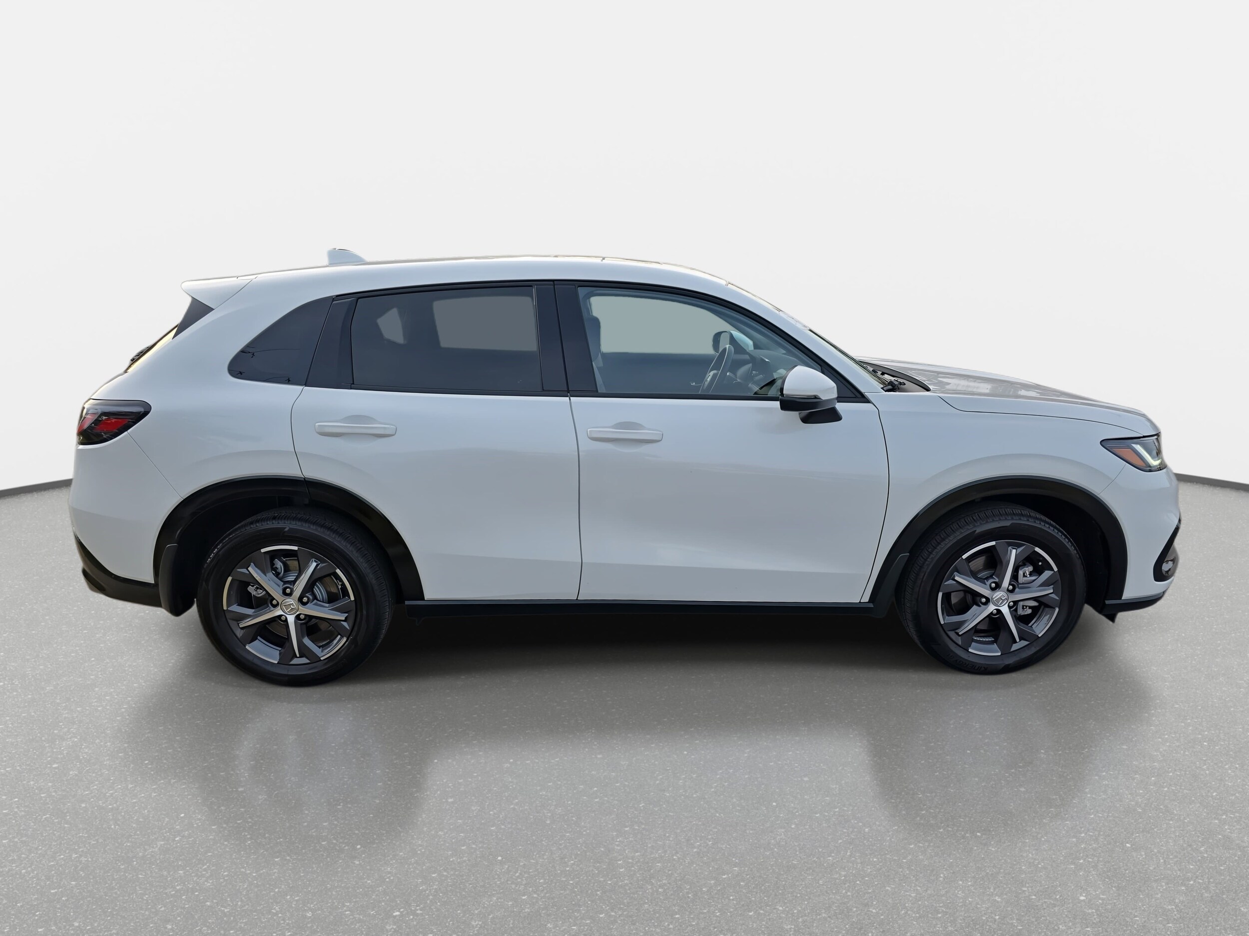 2023 Honda HR-V EX-L 2WD photo 2