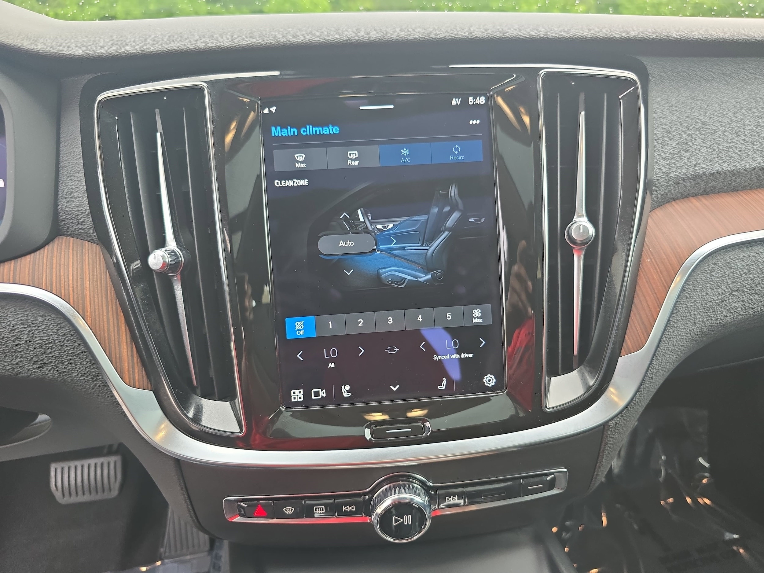2023 Volvo S60 Plus - Photo 19