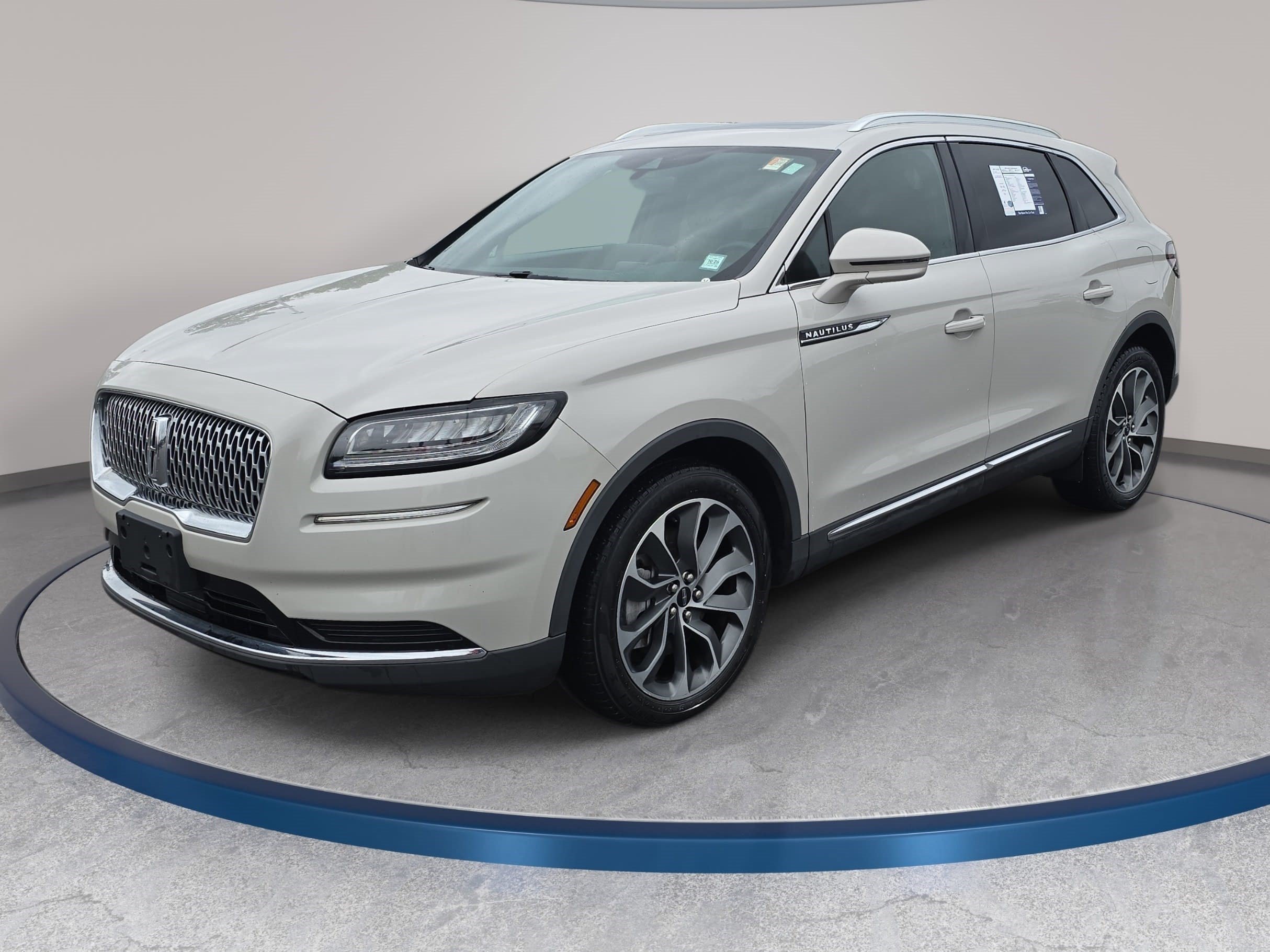  Lincoln Nautilus