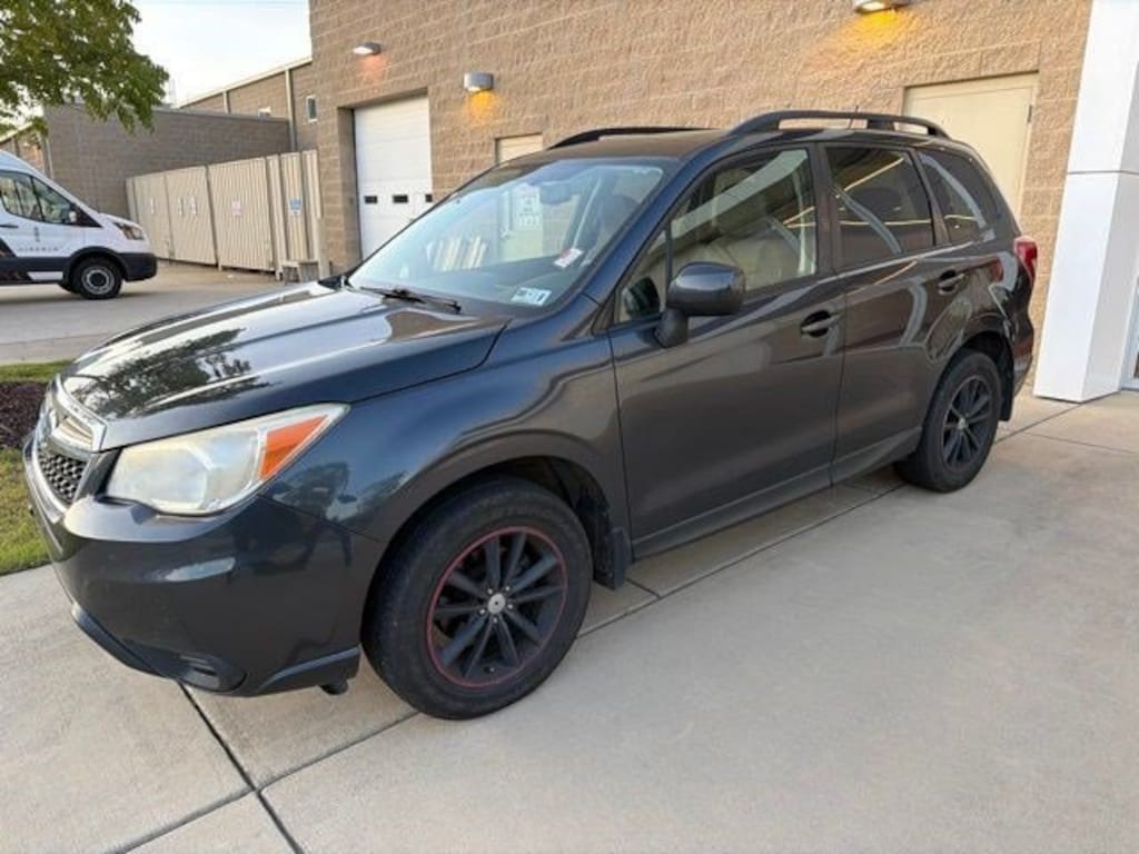 Used 2015 Subaru Forester 2.5i Premium CVT 2.5i Premium PZEV