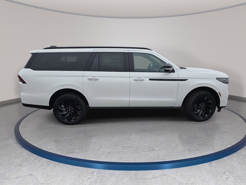 New 2026 Lincoln Navigator L Reserve Reserve 4x4