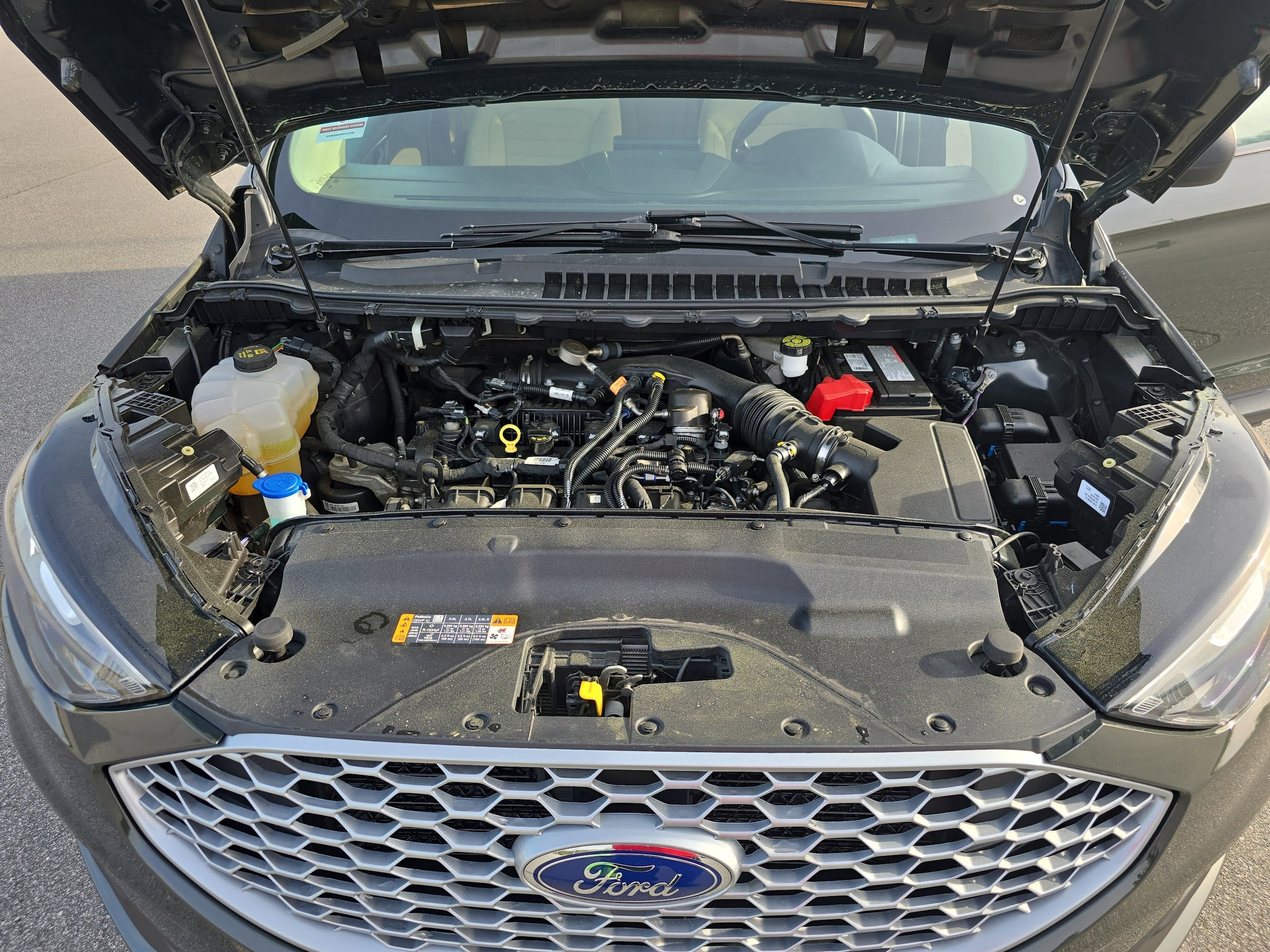 2023 Ford Edge SE - Photo 30