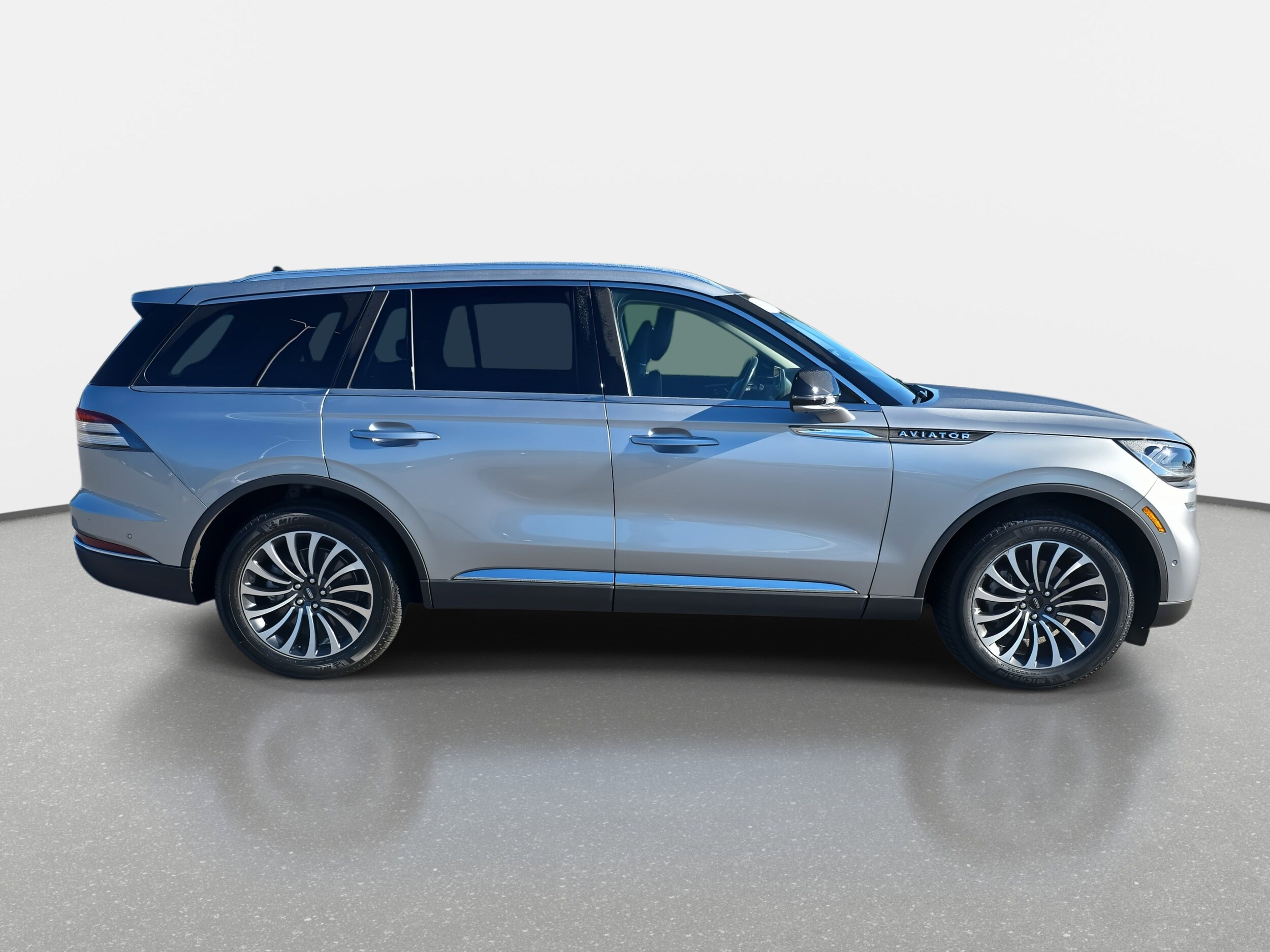2023 Lincoln Aviator Reserve photo 4
