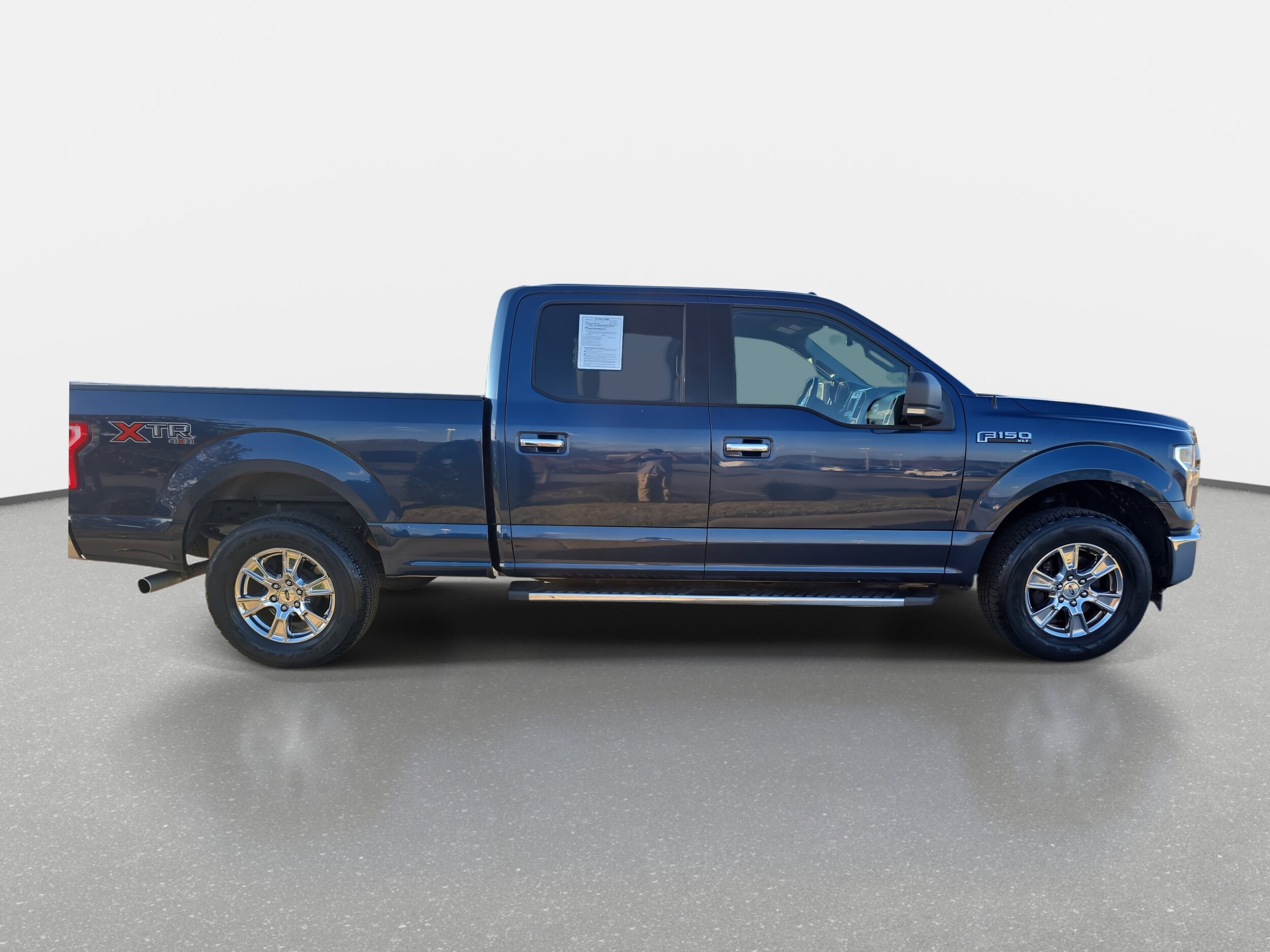 2017 Ford F-150 XLT photo 4