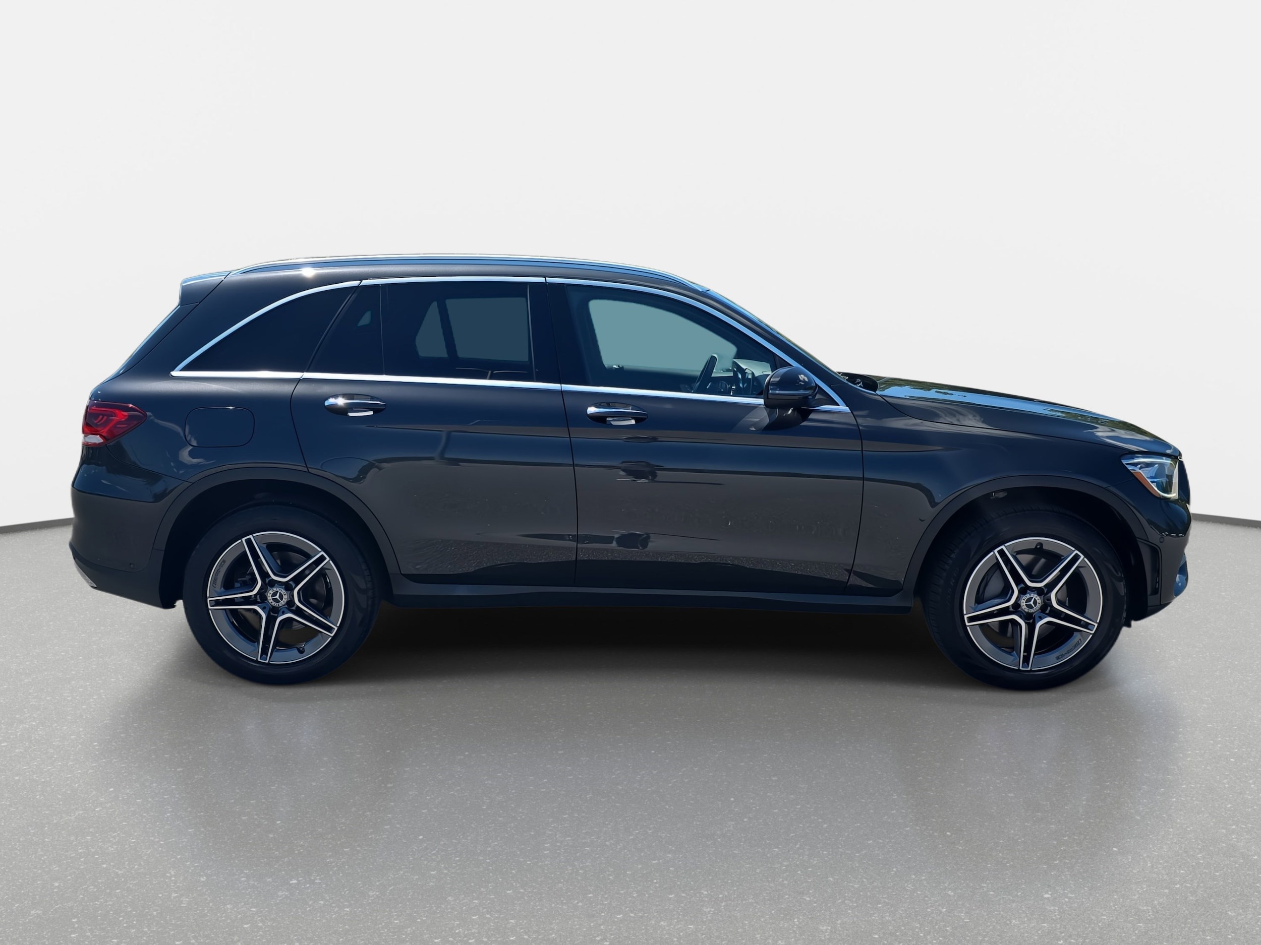 2021 Mercedes Benz GLC 300 4MATIC photo 4