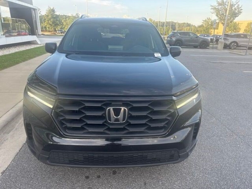 Used 2025 Honda Pilot Sport Sport AWD