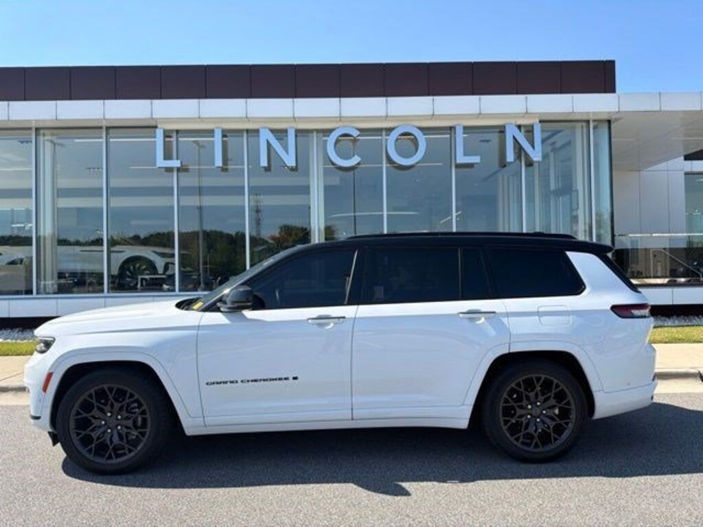 Used 2025 Jeep Grand Cherokee L Summit Reserve Summit Reserve 4x4