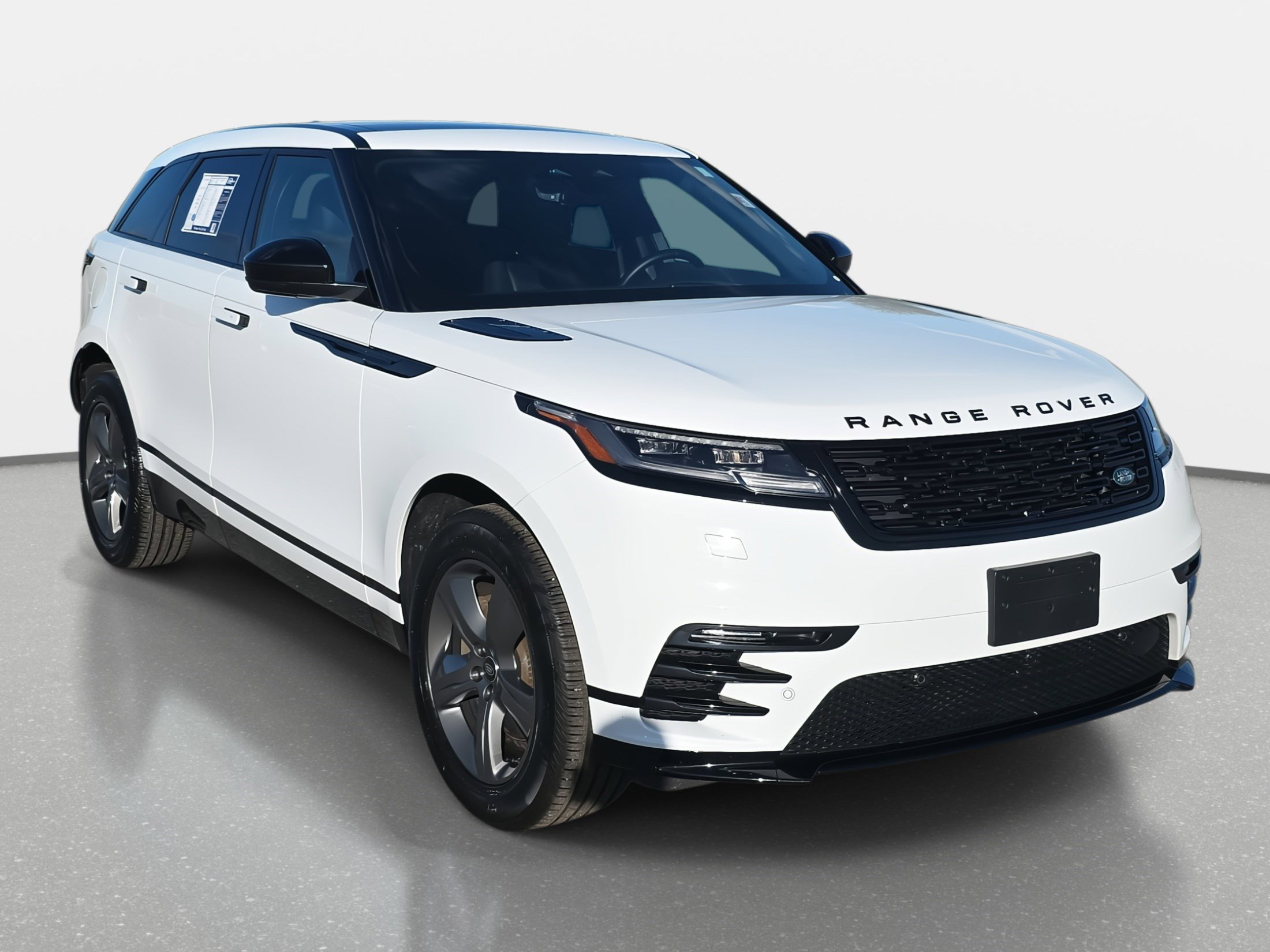 2025 Land Rover Range Rover Velar P250 Dynamic SE photo 3