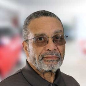 Staff member Carl Banks from ID_bbe2d3f6adb7