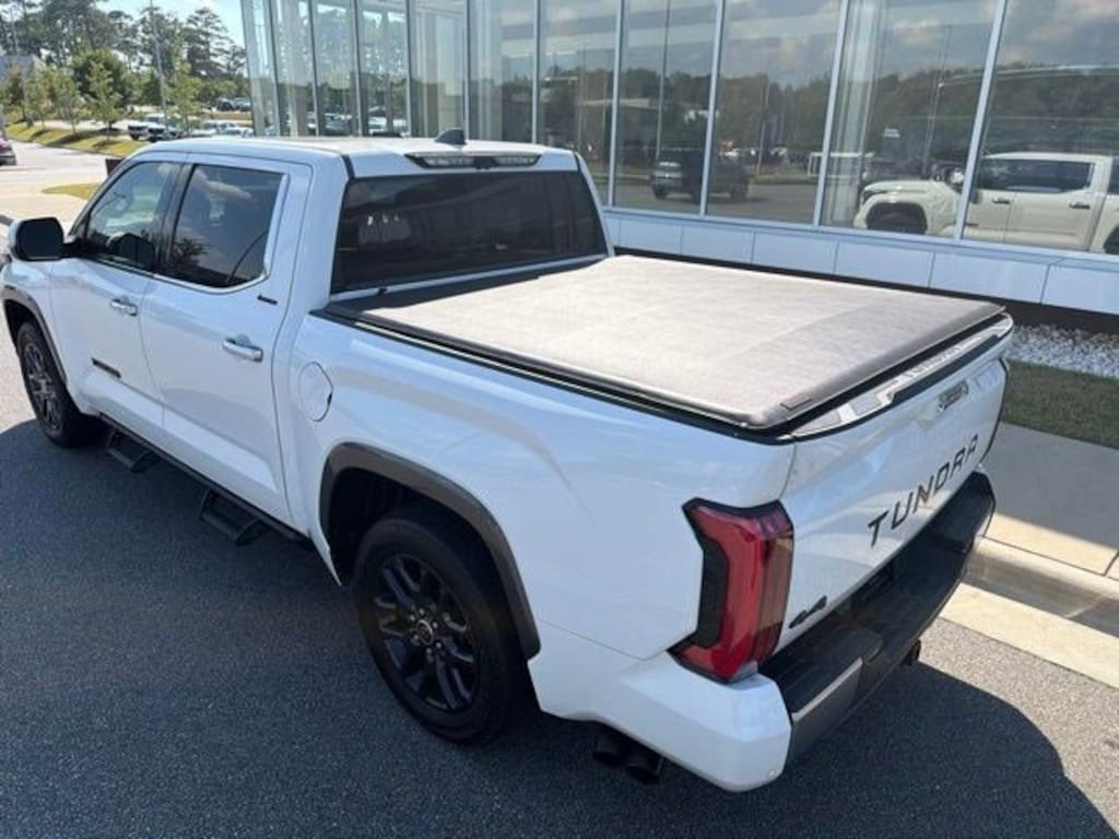 Used 2022 Toyota Tundra 4WD Limited Limited CrewMax 5.5 Bed