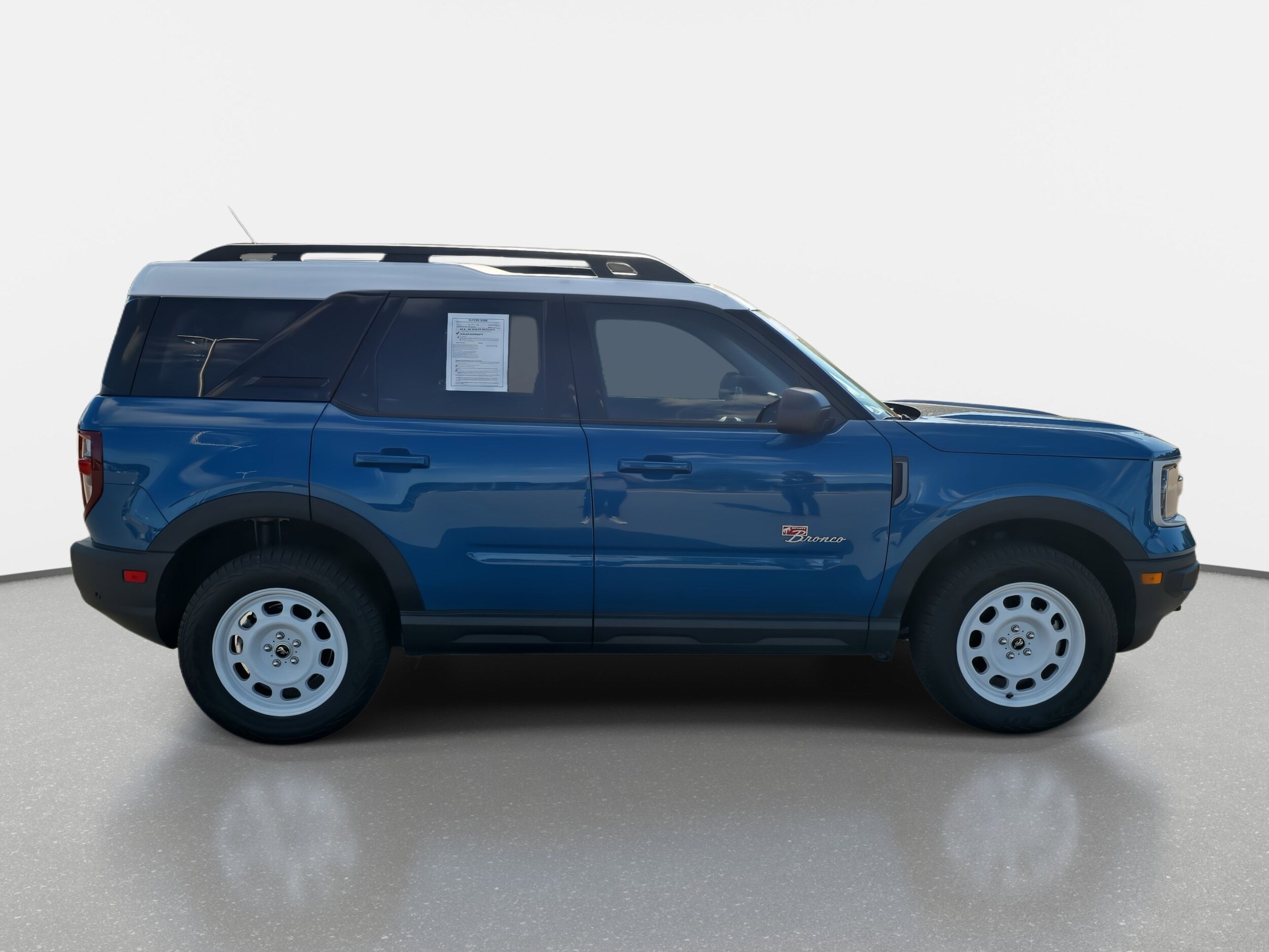 2023 Ford Bronco Sport Heritage photo 3