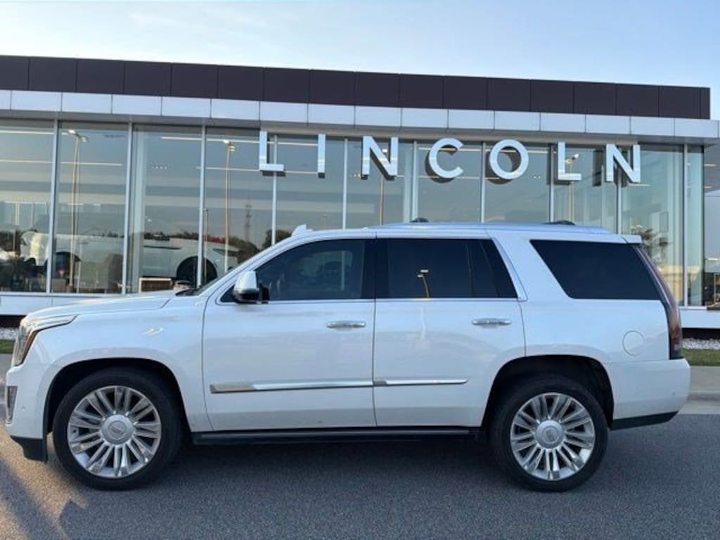 Certified 2020 Cadillac Escalade Platinum 4WD Platinum