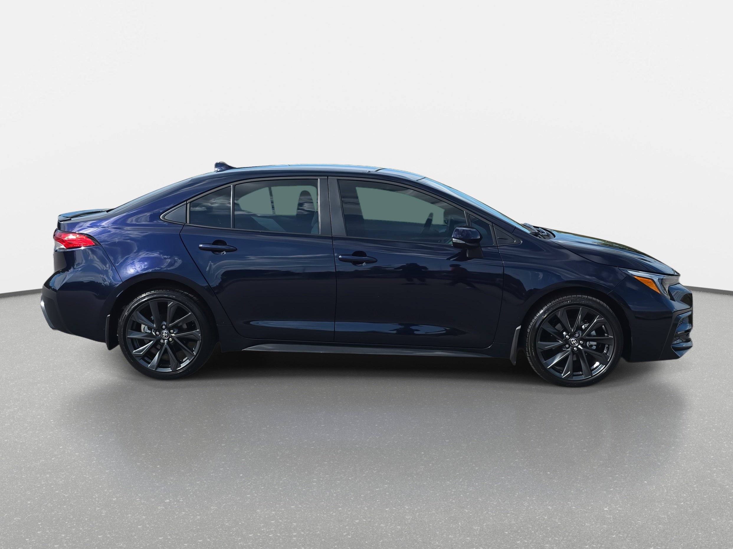 2025 Toyota Corolla SE photo 4