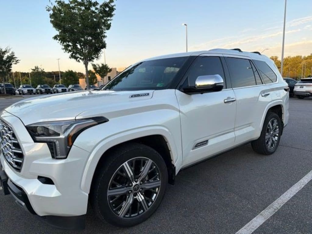 Used 2023 Toyota Sequoia Capstone Capstone 4WD