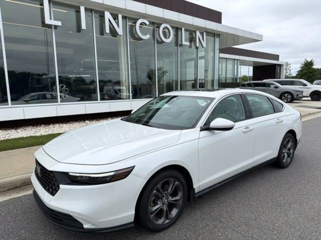 Used 2023 Honda Accord Sedan EX