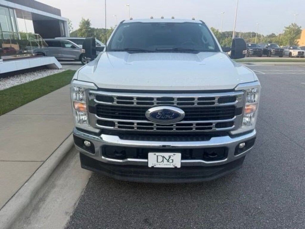 Used 2024 Ford Super Duty F-350 DRW XL XL 4WD Crew Cab 179 WB 60 CA