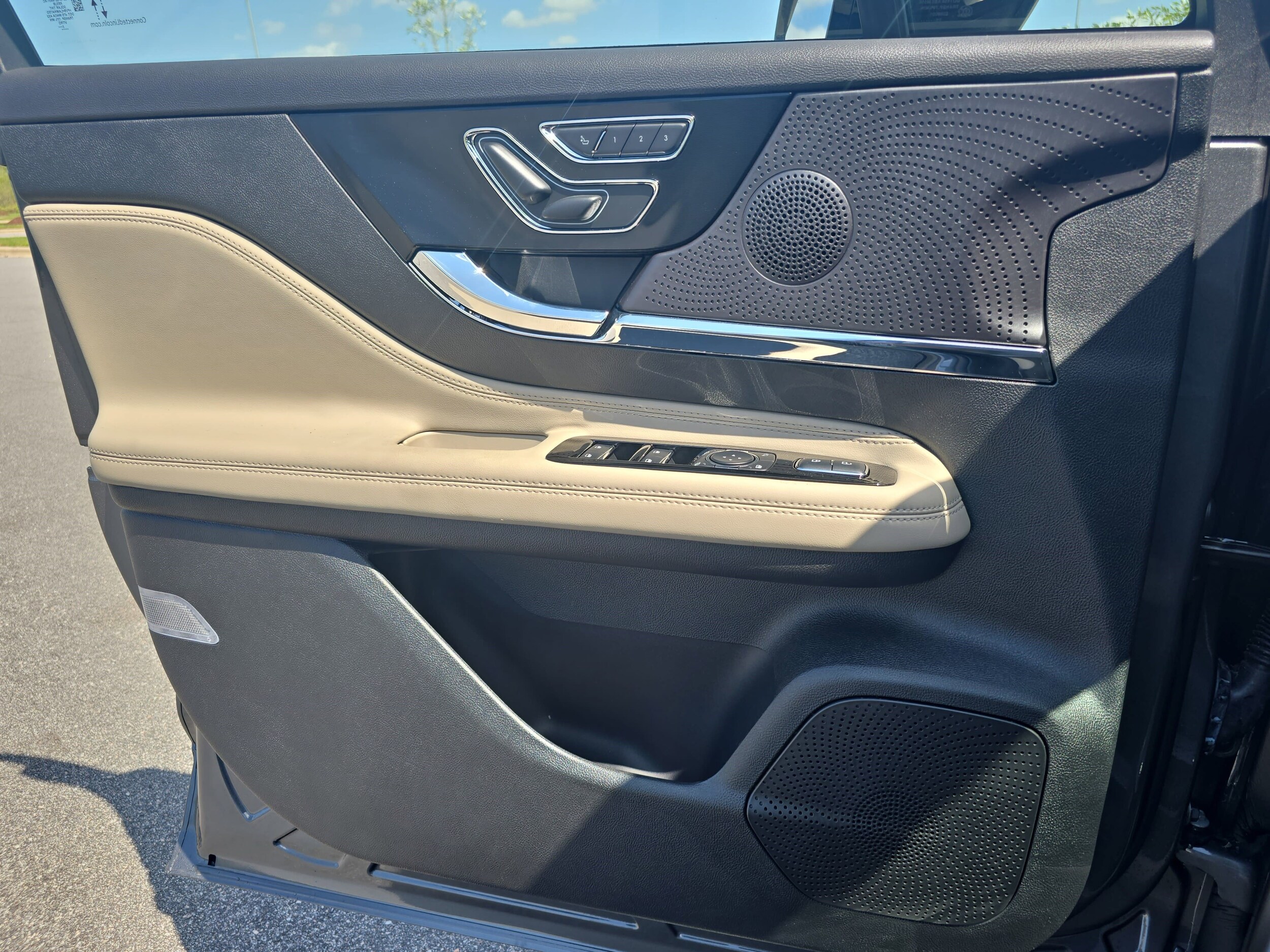 2026 Lincoln Corsair Premiere - Photo 26