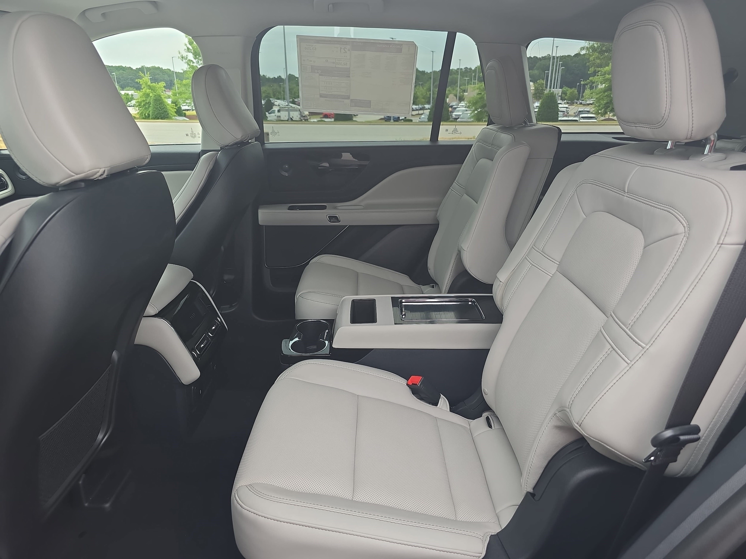 2026 Lincoln Aviator Reserve - Photo 14