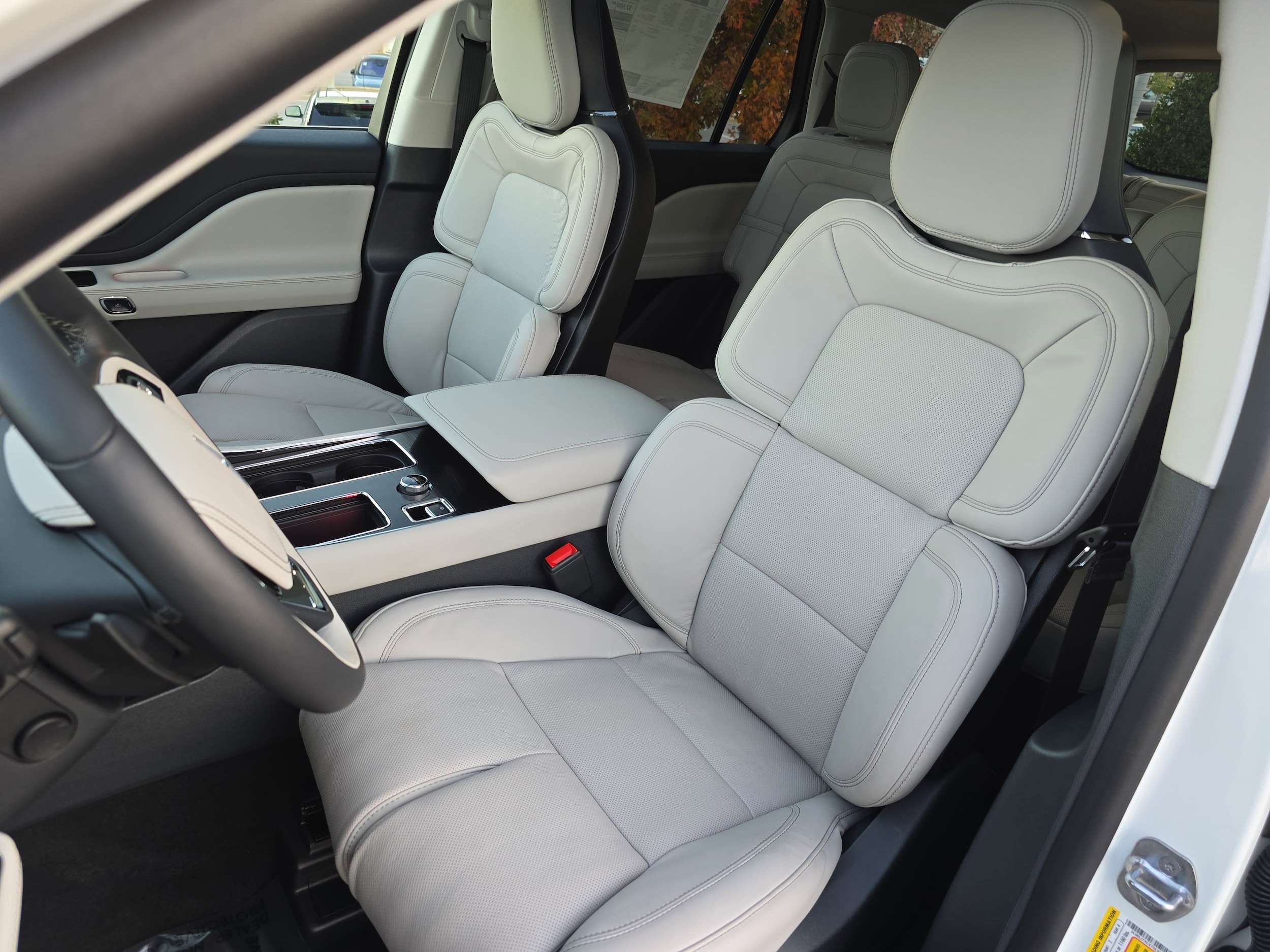 2026 Lincoln Aviator Reserve - Photo 15