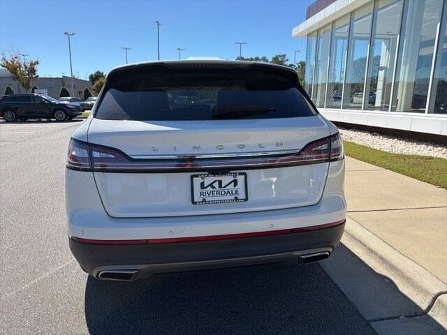 2022 Lincoln Nautilus Reserve photo 4