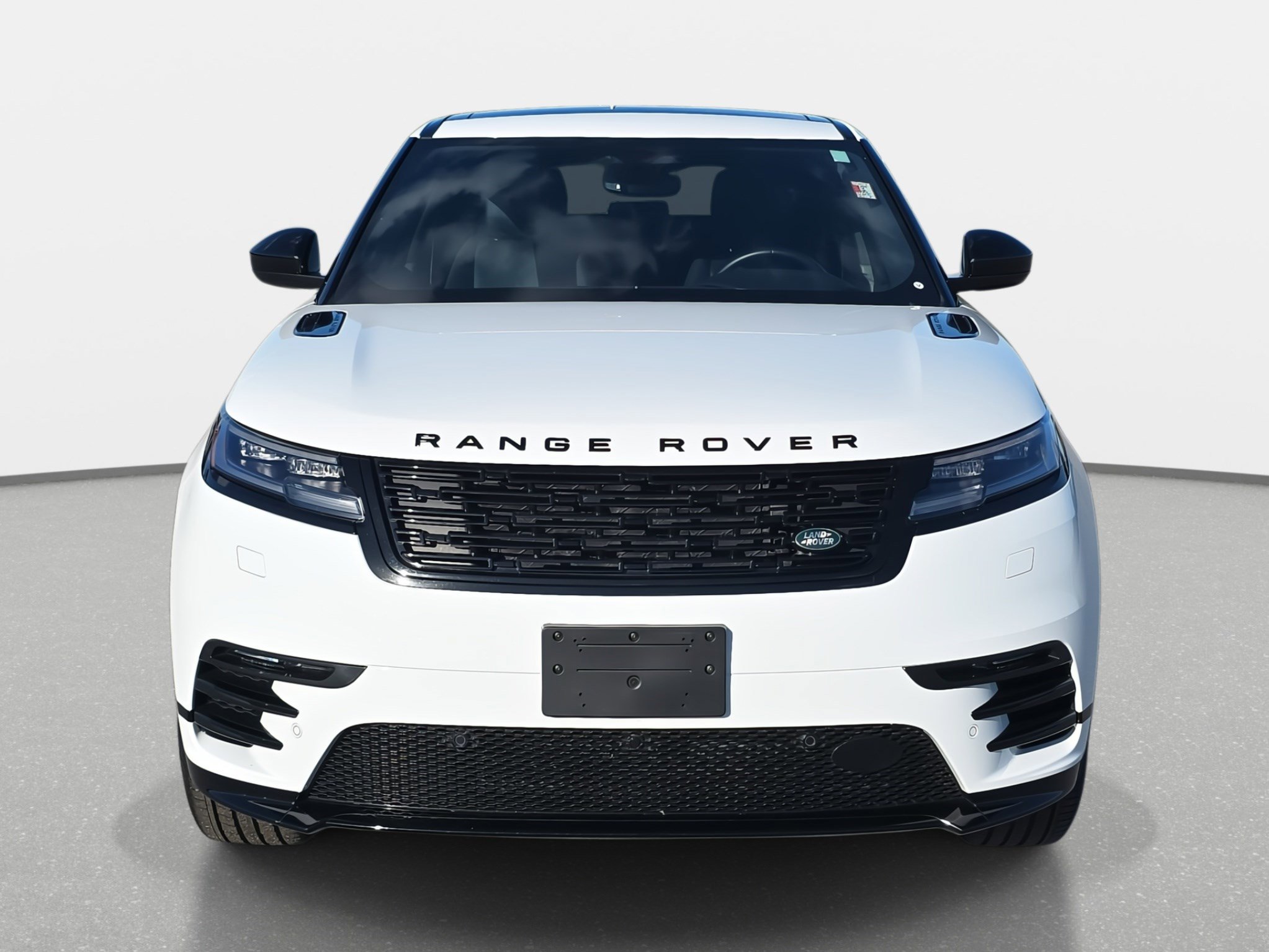 2025 Land Rover Range Rover Velar P250 Dynamic SE photo 2