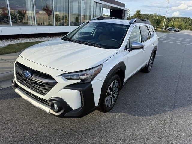2024 Subaru Outback Touring XT photo 2