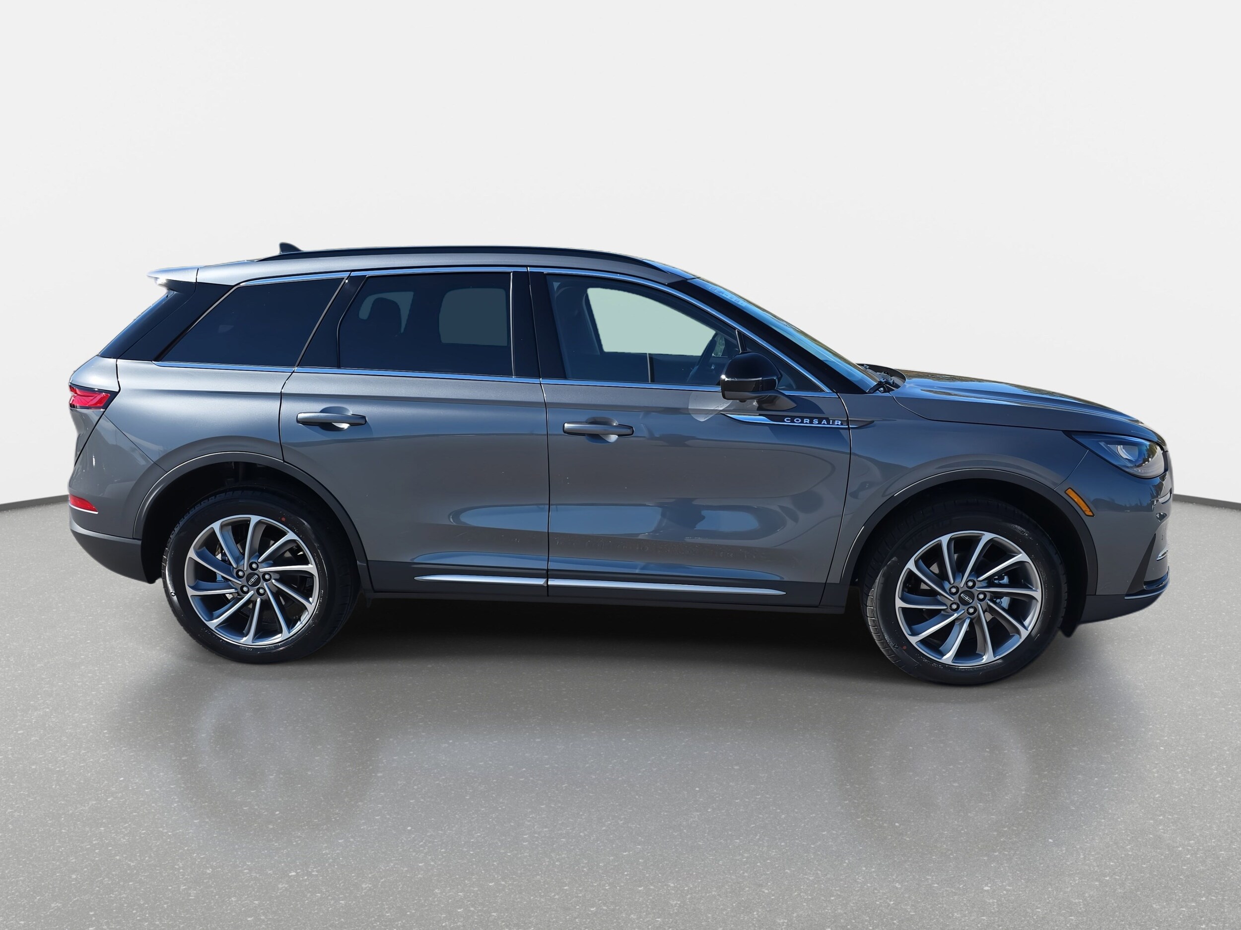 2026 Lincoln Corsair Premiere photo 4