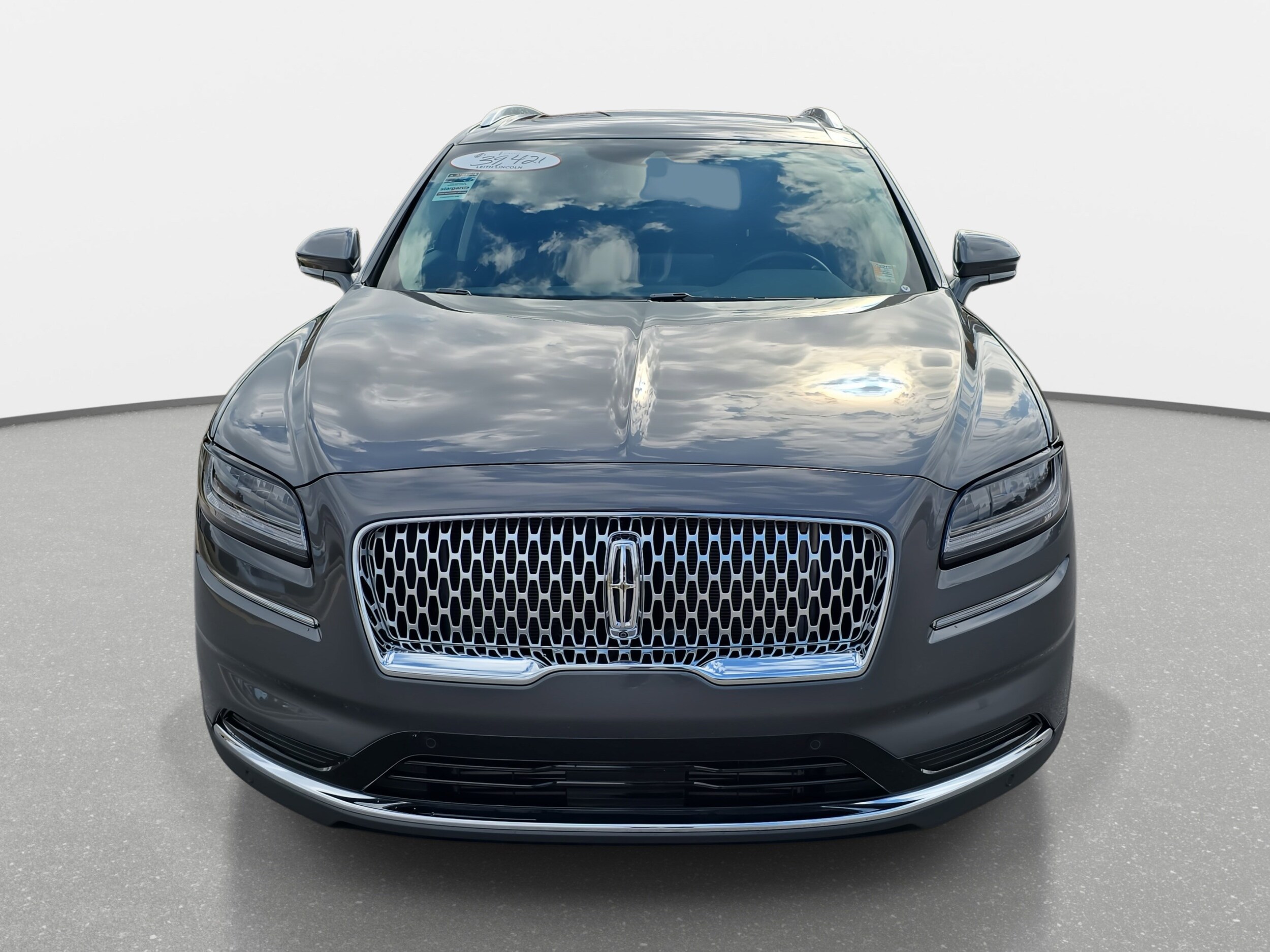 2023 Lincoln Nautilus Reserve photo 2