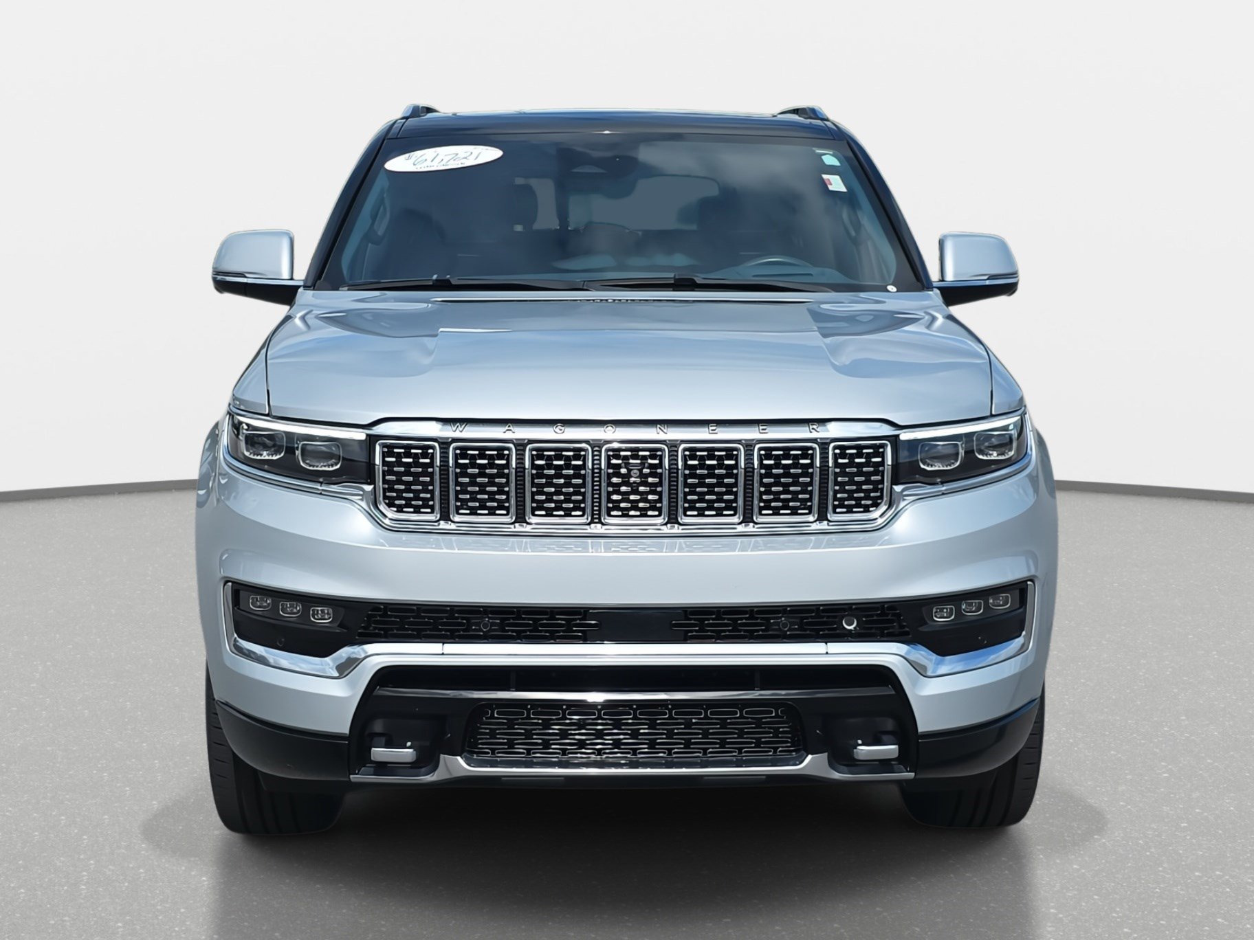 2022 Jeep Grand Wagoneer III photo 2