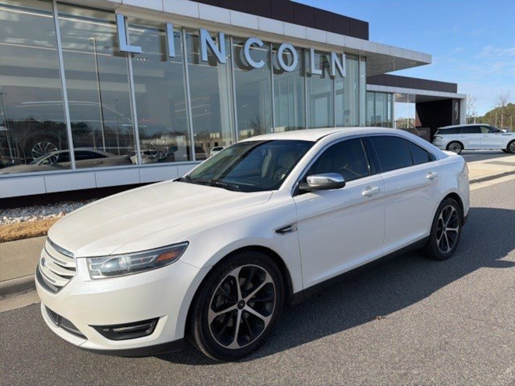 Used 2015 Ford Taurus Limited Sedan