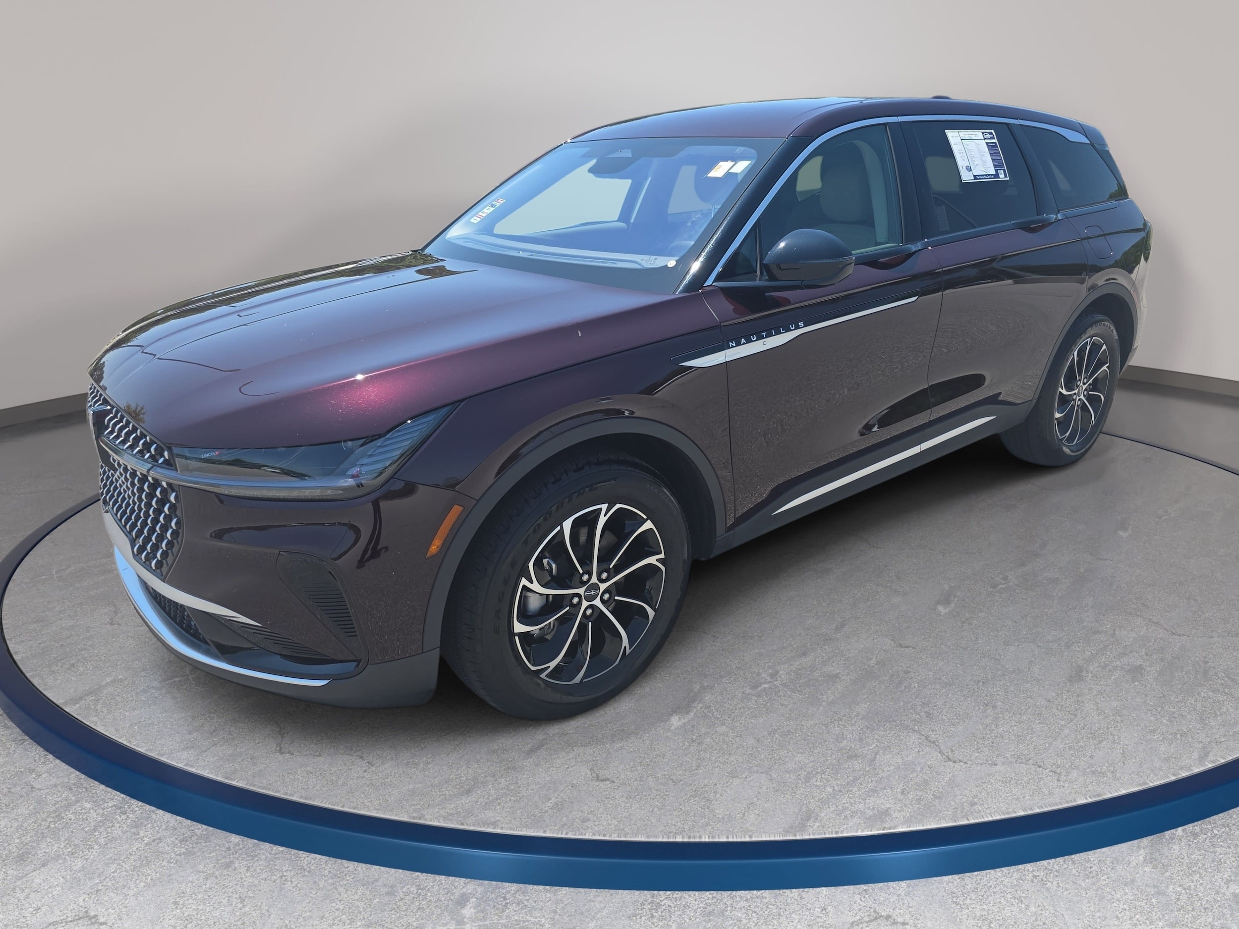 2025 Lincoln Nautilus Premiere AWD's photo