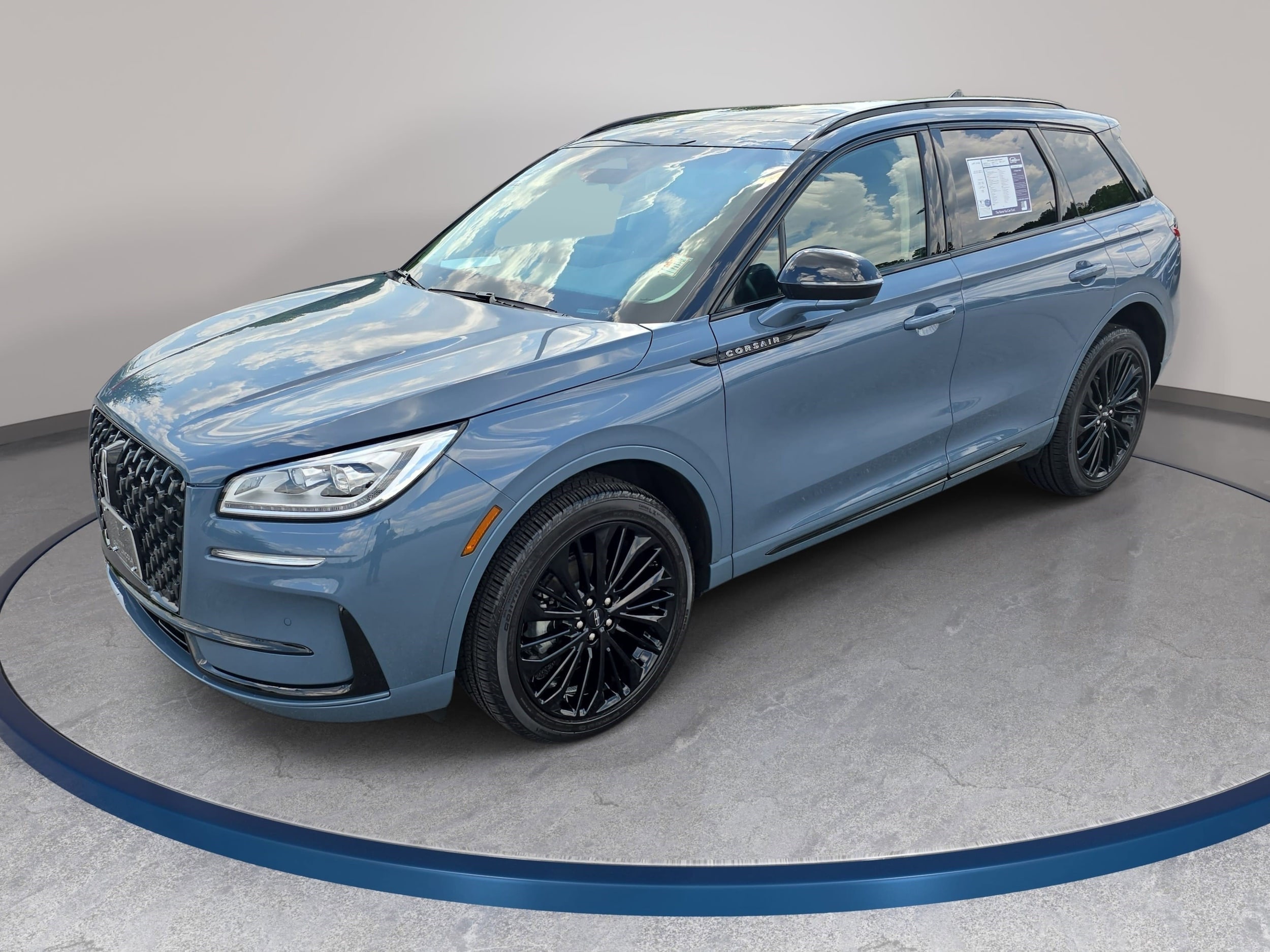 2023 Lincoln Corsair Reserve AWD's photo