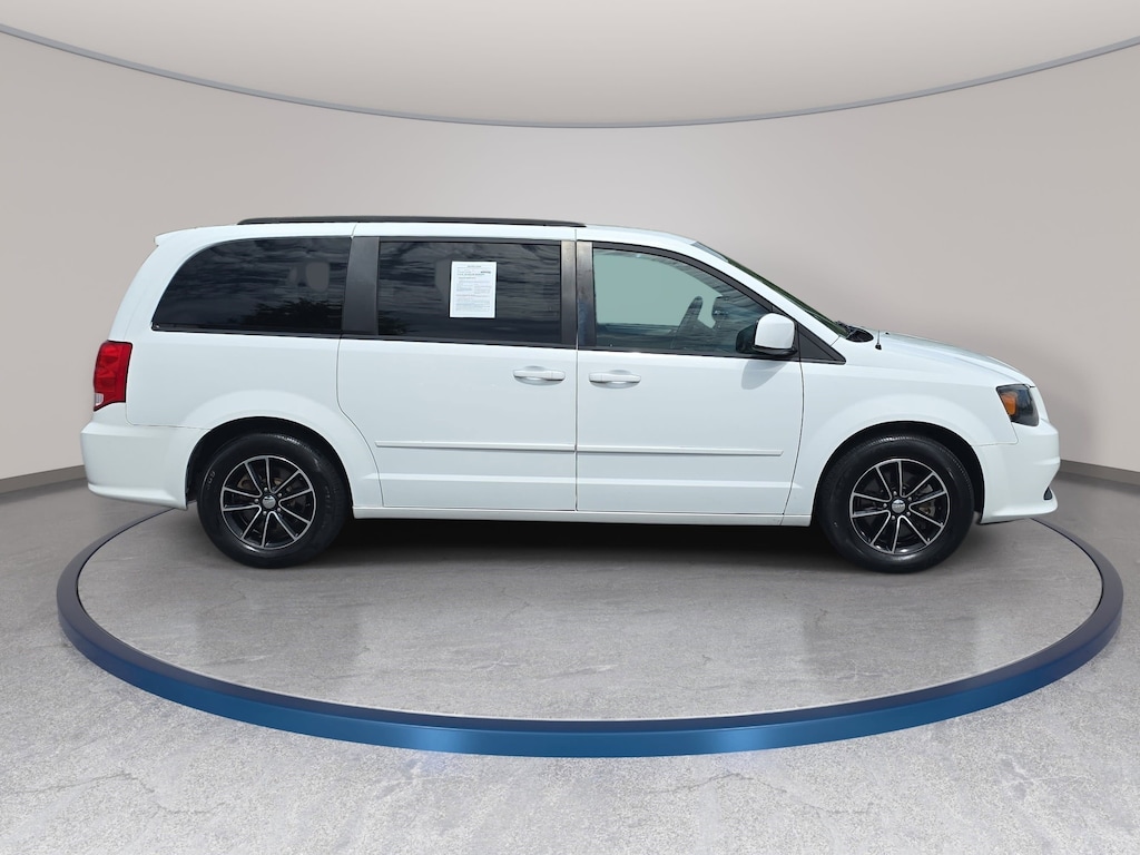 Used 2017 Dodge Grand Caravan GT