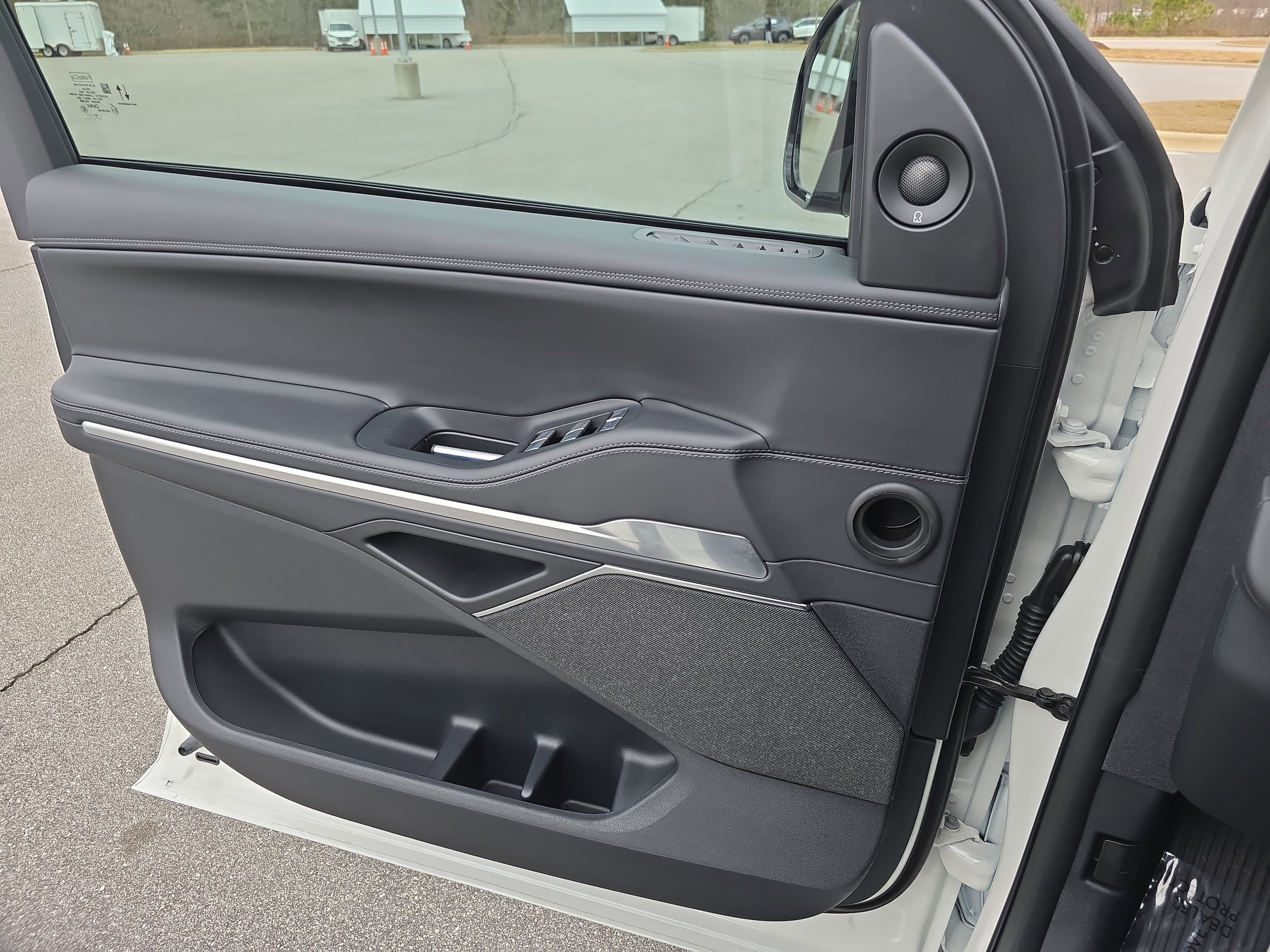 2025 Lincoln Navigator Reserve L - Photo 28