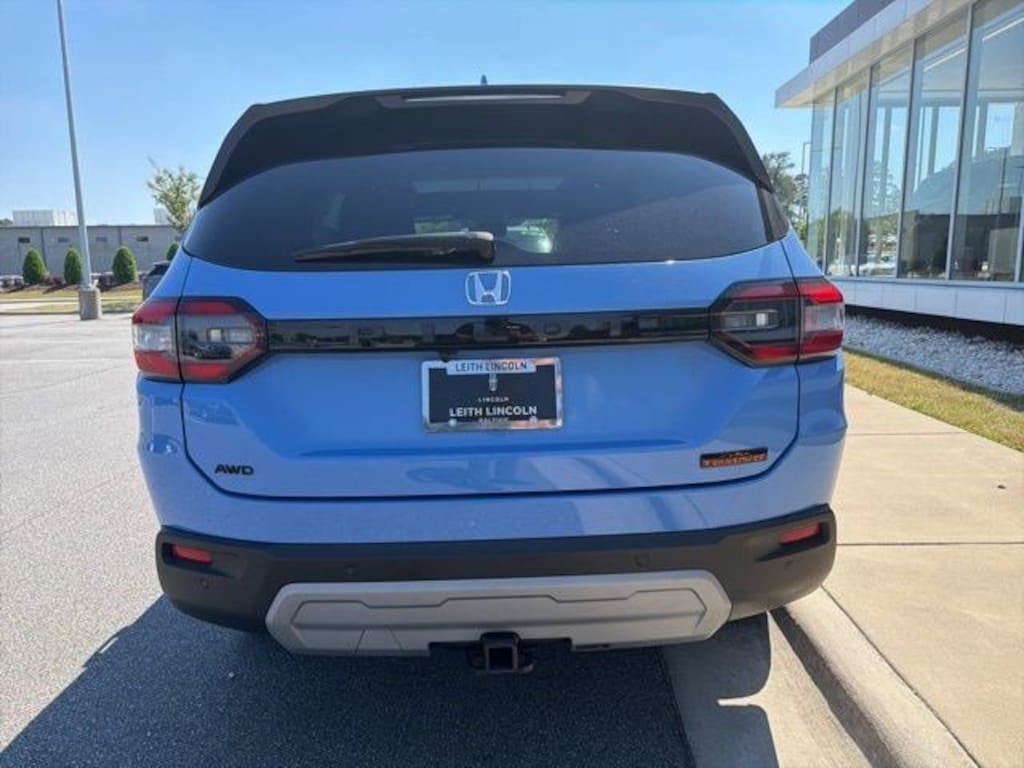 Used 2023 Honda Pilot TrailSport TrailSport AWD