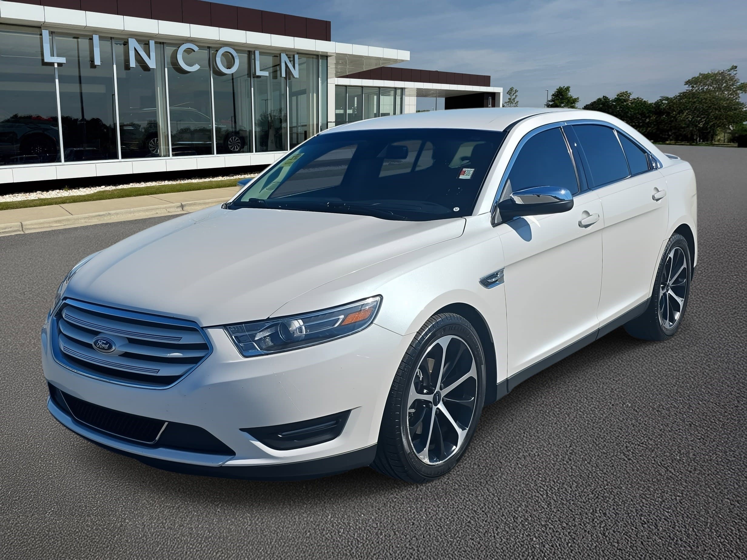 2015 Ford Taurus Limited