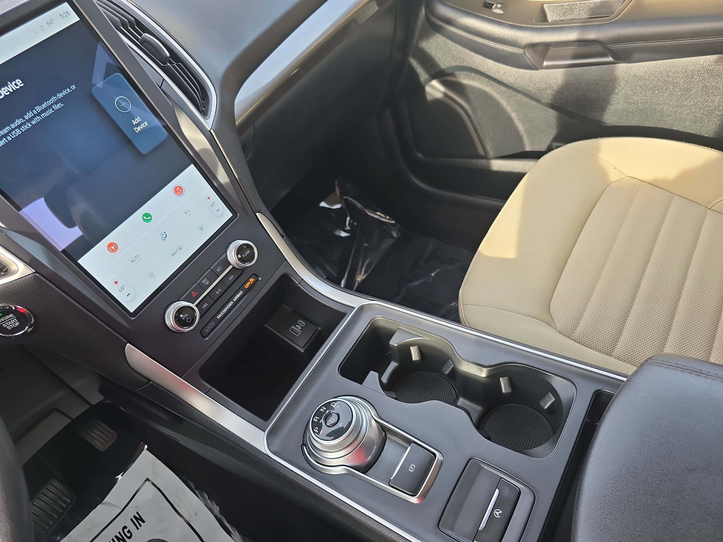 2023 Ford Edge SE - Photo 25