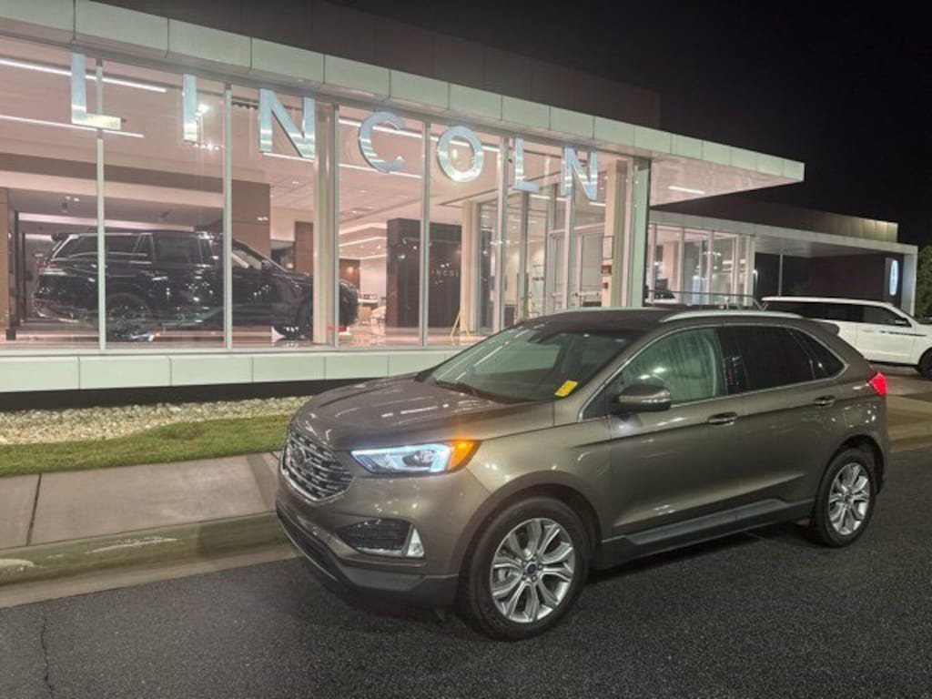 Used 2019 Ford Edge Titanium Titanium FWD