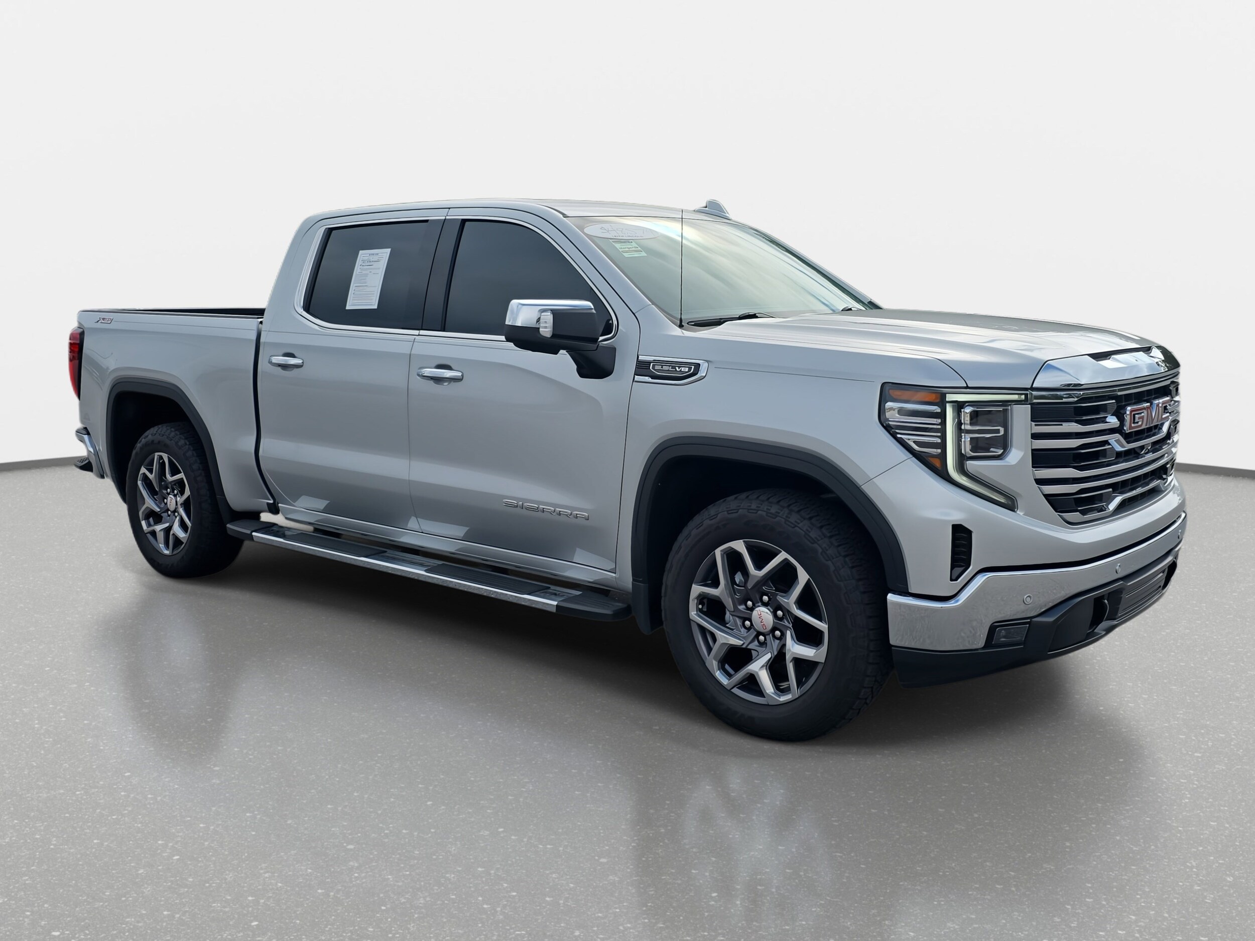 2022 Gmc Sierra 1500 SLT photo 3