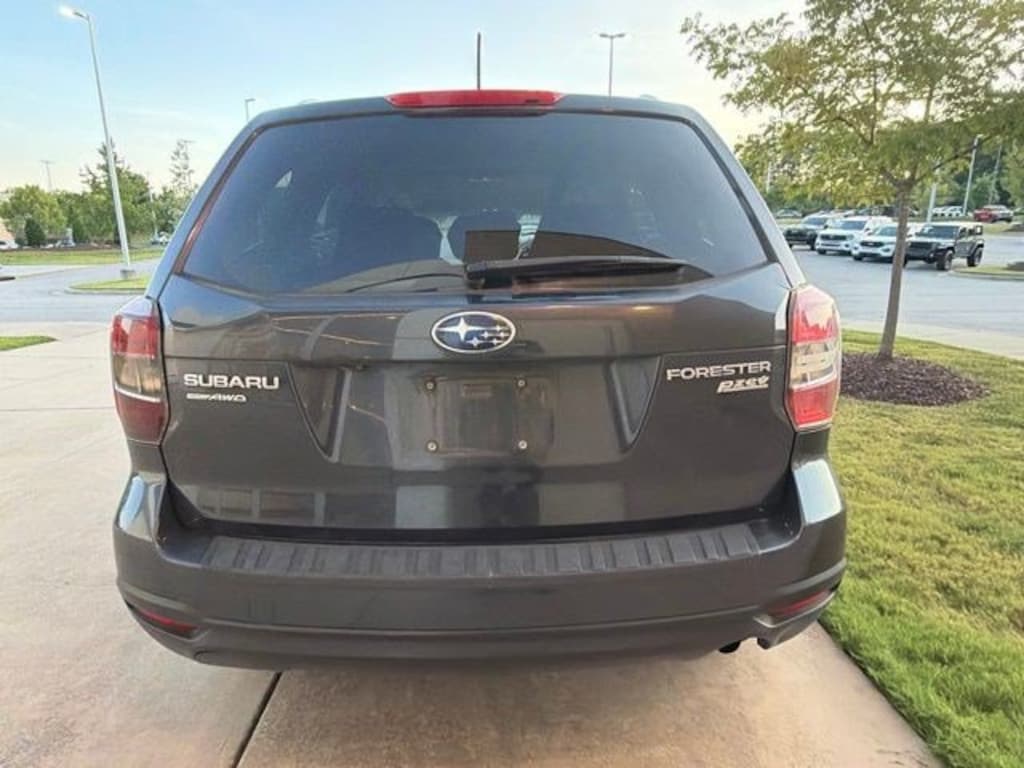 Used 2015 Subaru Forester 2.5i Premium CVT 2.5i Premium PZEV