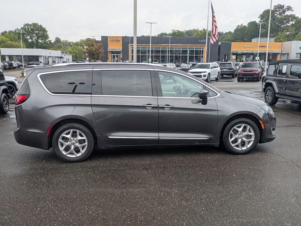 Used 2018 Chrysler Pacifica Touring L Plus Touring L Plus FWD