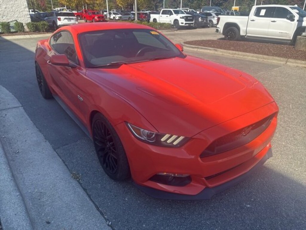 Used 2016 Ford Mustang GT Fastback GT